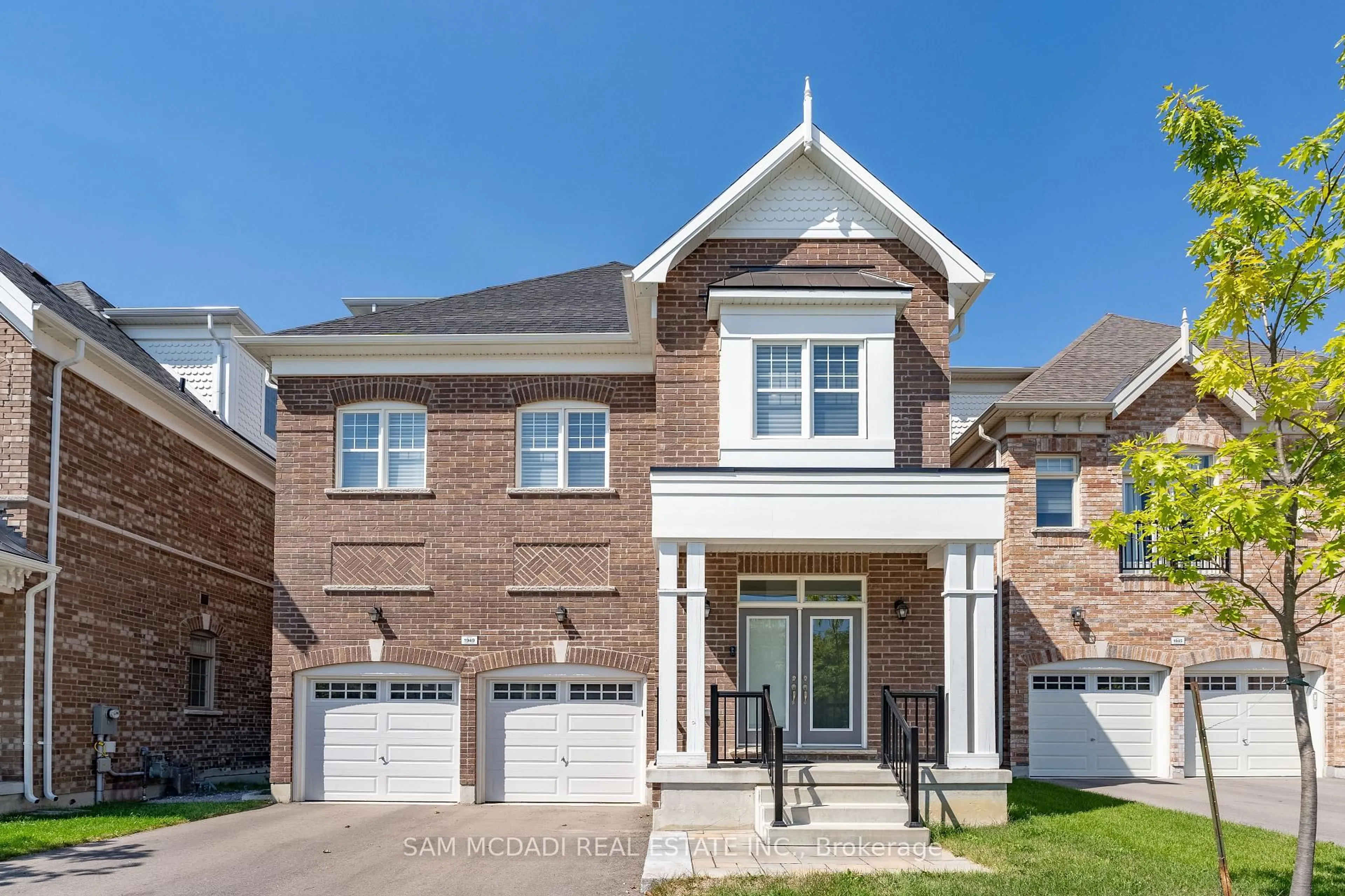 Home with brick exterior material, street for 1949 Barbertown Rd, Mississauga Ontario L5M 2G9