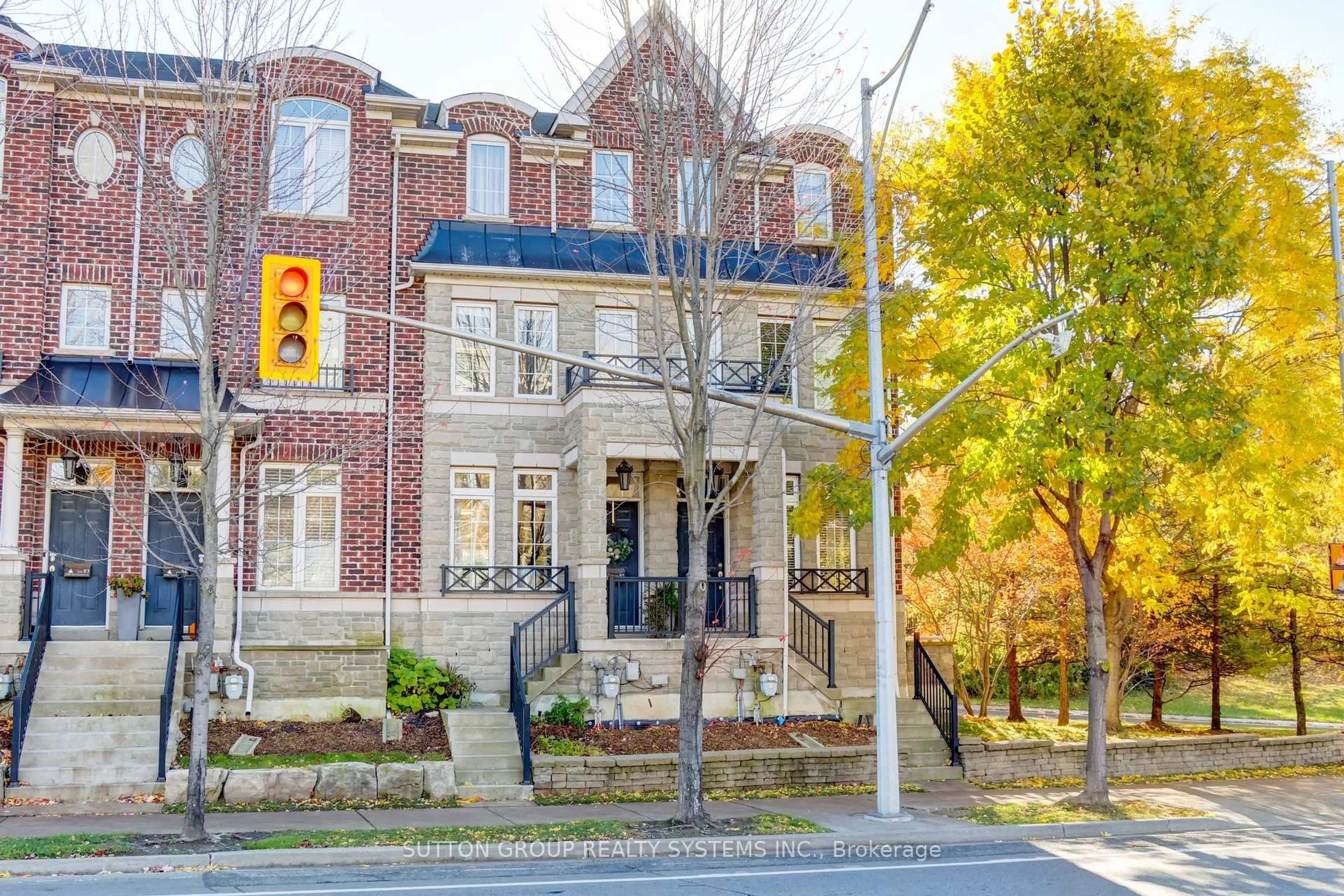 Home with brick exterior material, street for 119b The Queensway #85, Toronto Ontario M6S 5B7