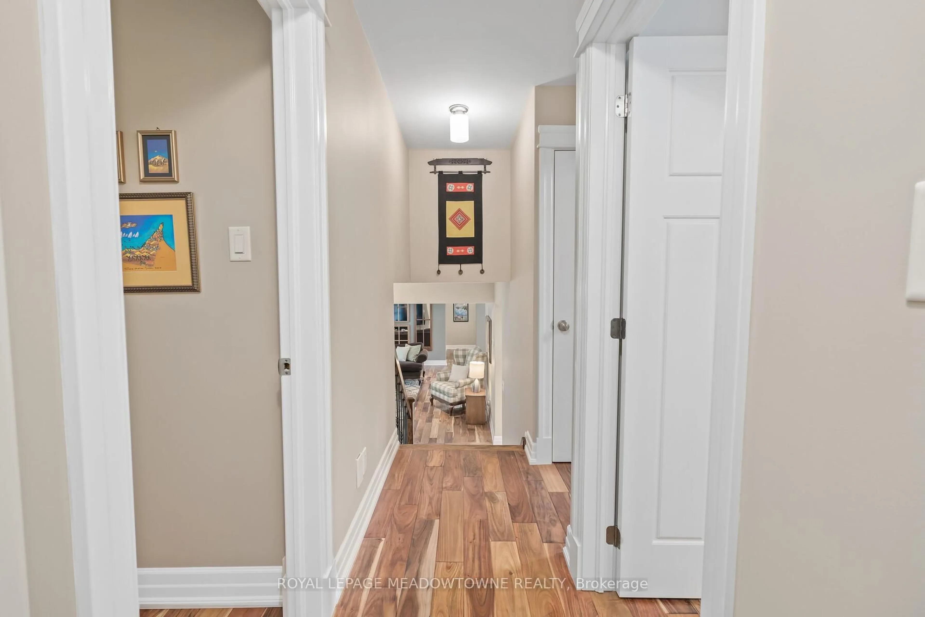 Indoor entryway for 13609 6 Line, Halton Hills Ontario L0P 1H0