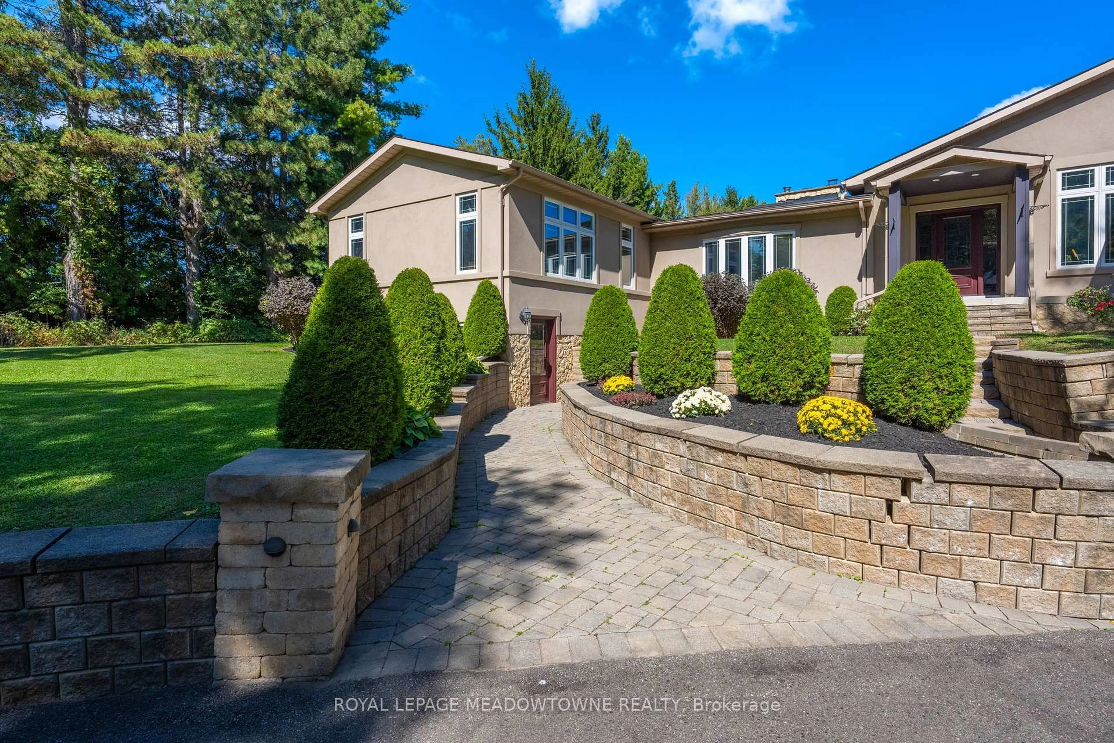 Unknown for 13219 Fourth Line, Halton Hills Ontario L7J 2M1