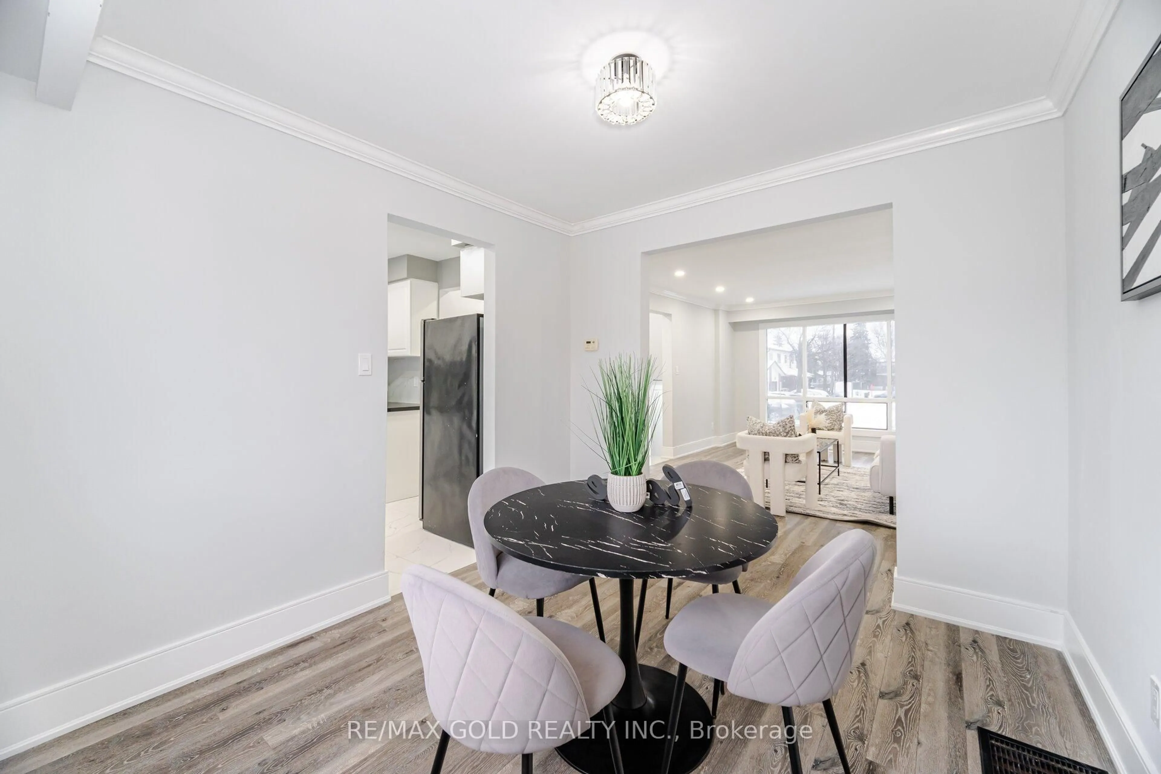 Dining room, unknown for 7500 Goreway Dr #62, Mississauga Ontario L4T 3C7