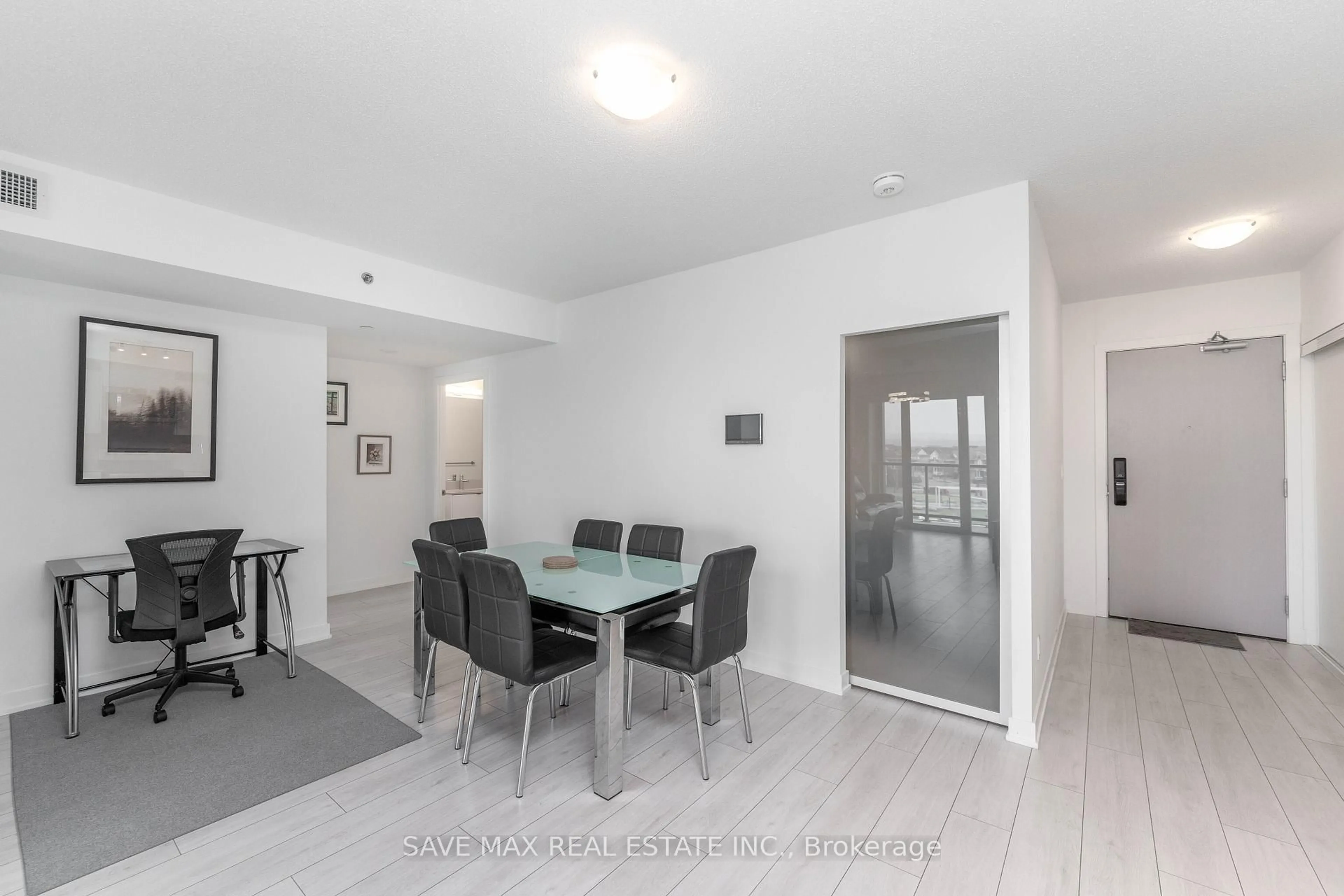 Dining room, unknown for 3200 Dakota Common #B317, Burlington Ontario L7M 2A7