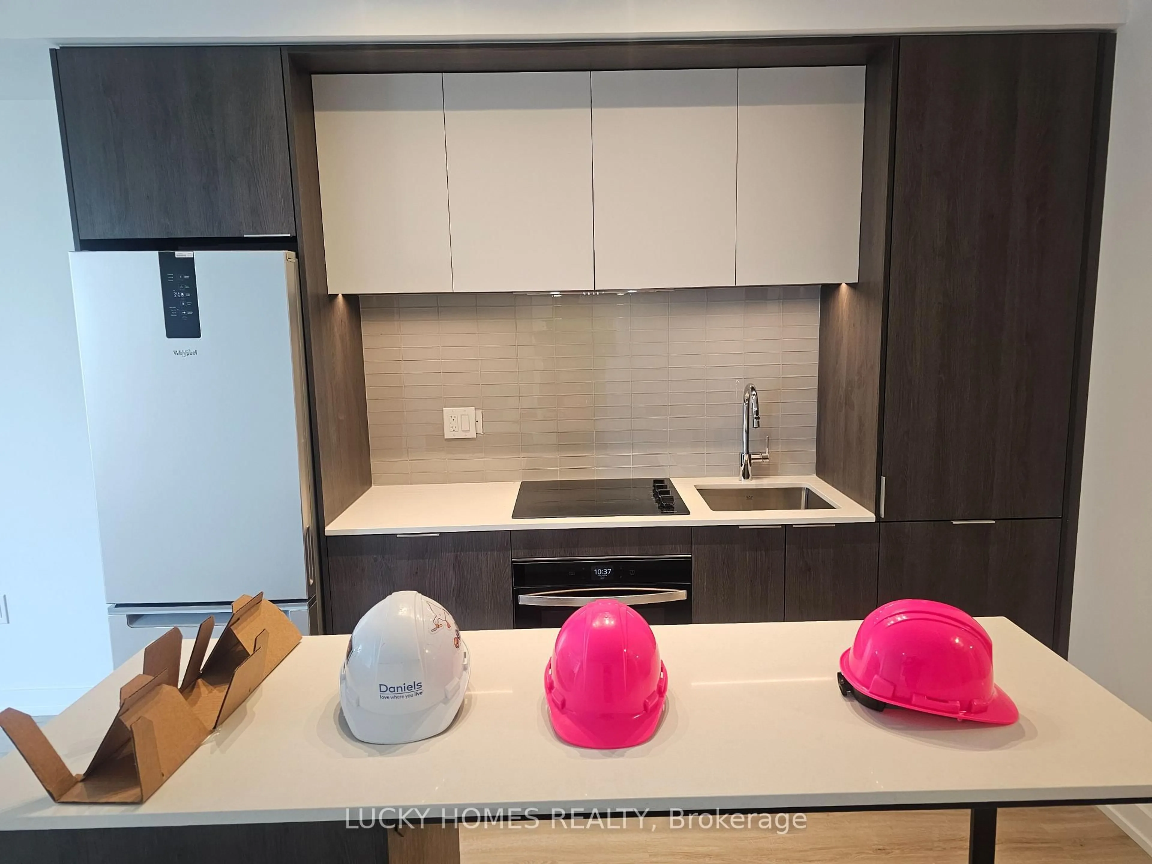 Unknown for 395 Square One Dr #2311, Mississauga Ontario L5B 0C6