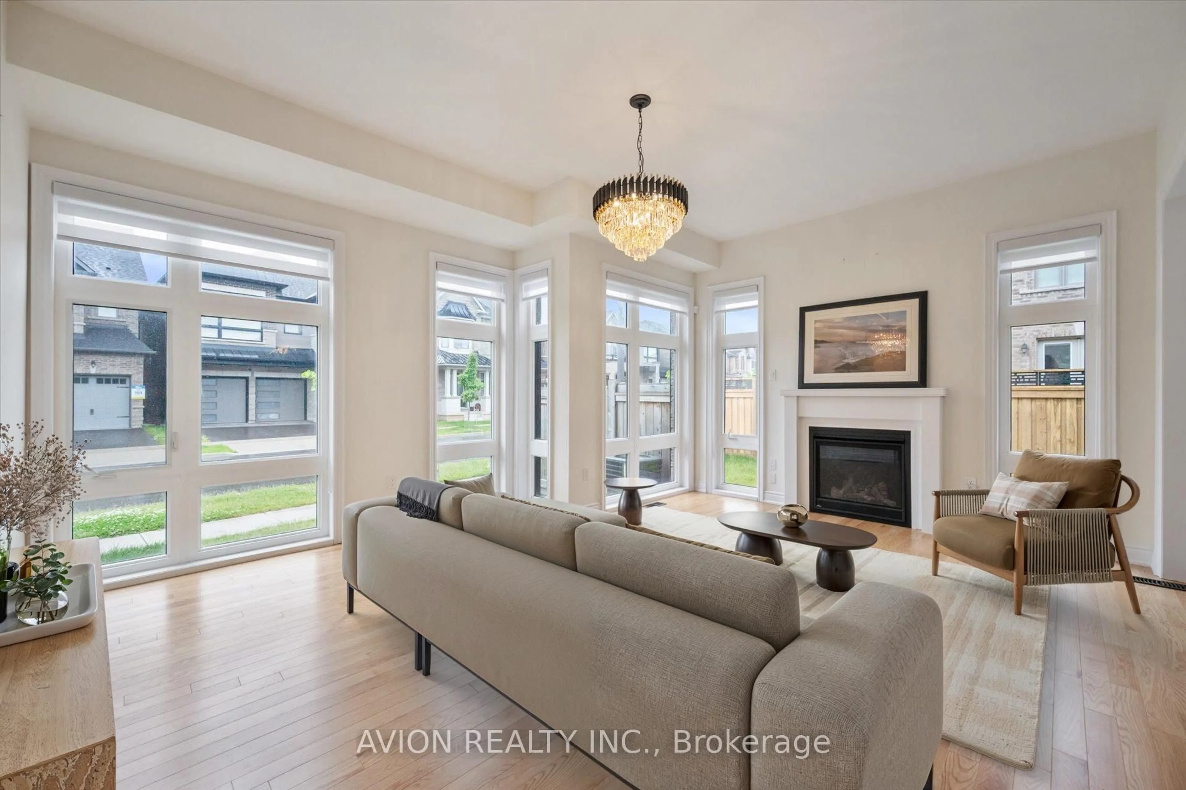 Living room with furniture, unknown for 2417 Edward Leaver Tr, Oakville Ontario L6M 5L6