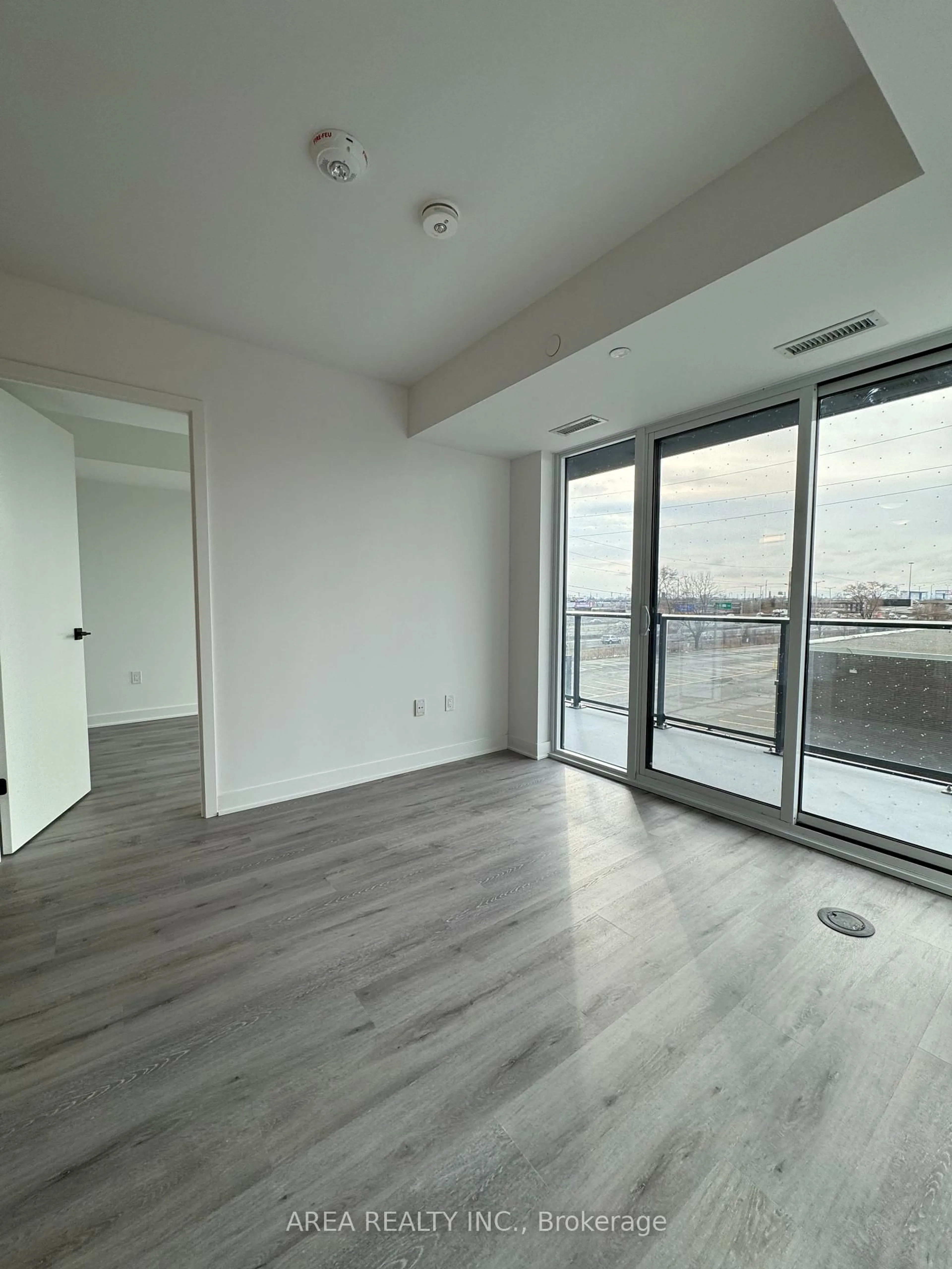 A pic of a room for 36 Zorra St #303, Toronto Ontario M8Z 0G5