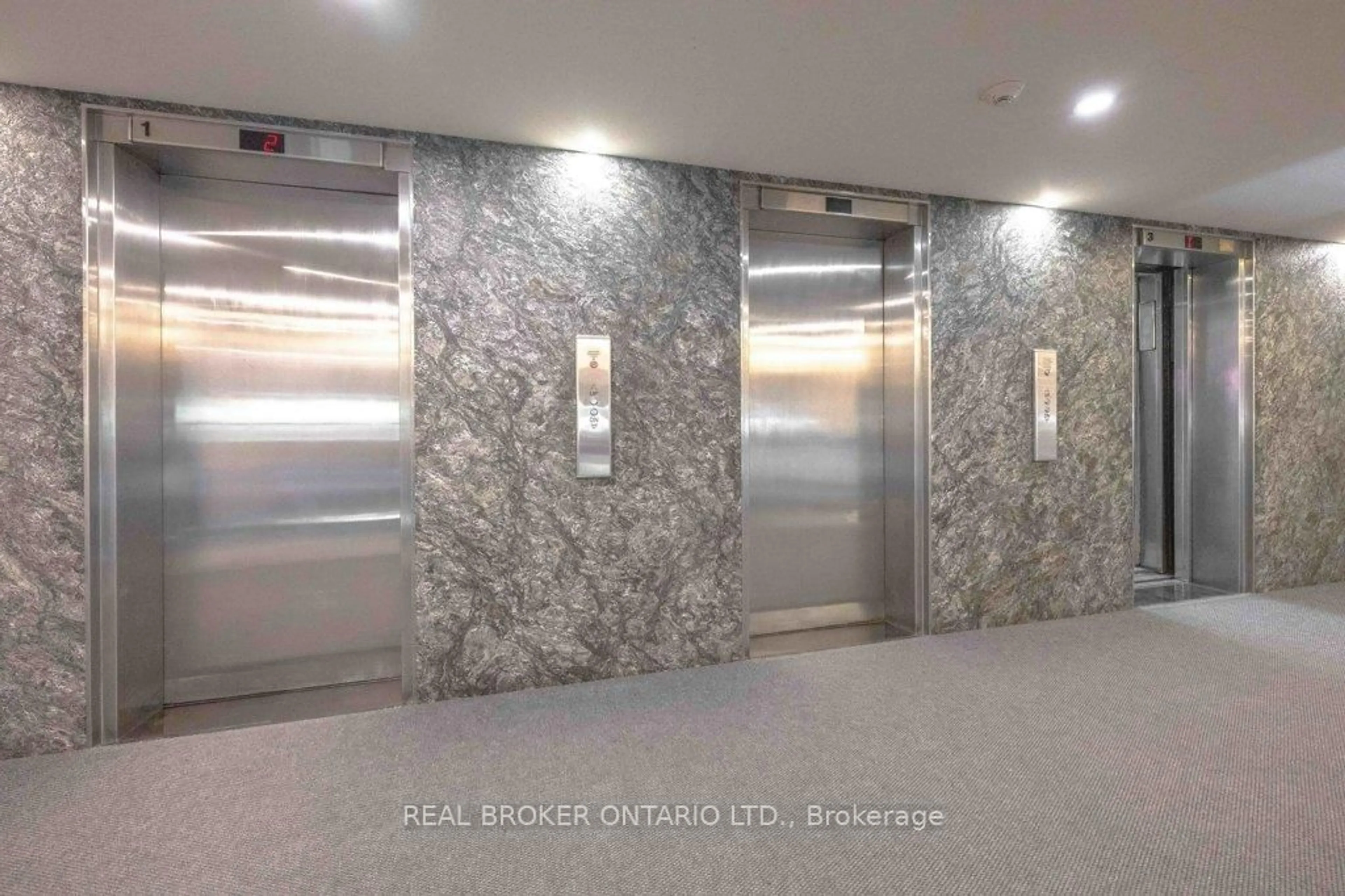 Indoor foyer for 716 The West Mall Dr #1612, Toronto Ontario M9C 4X6