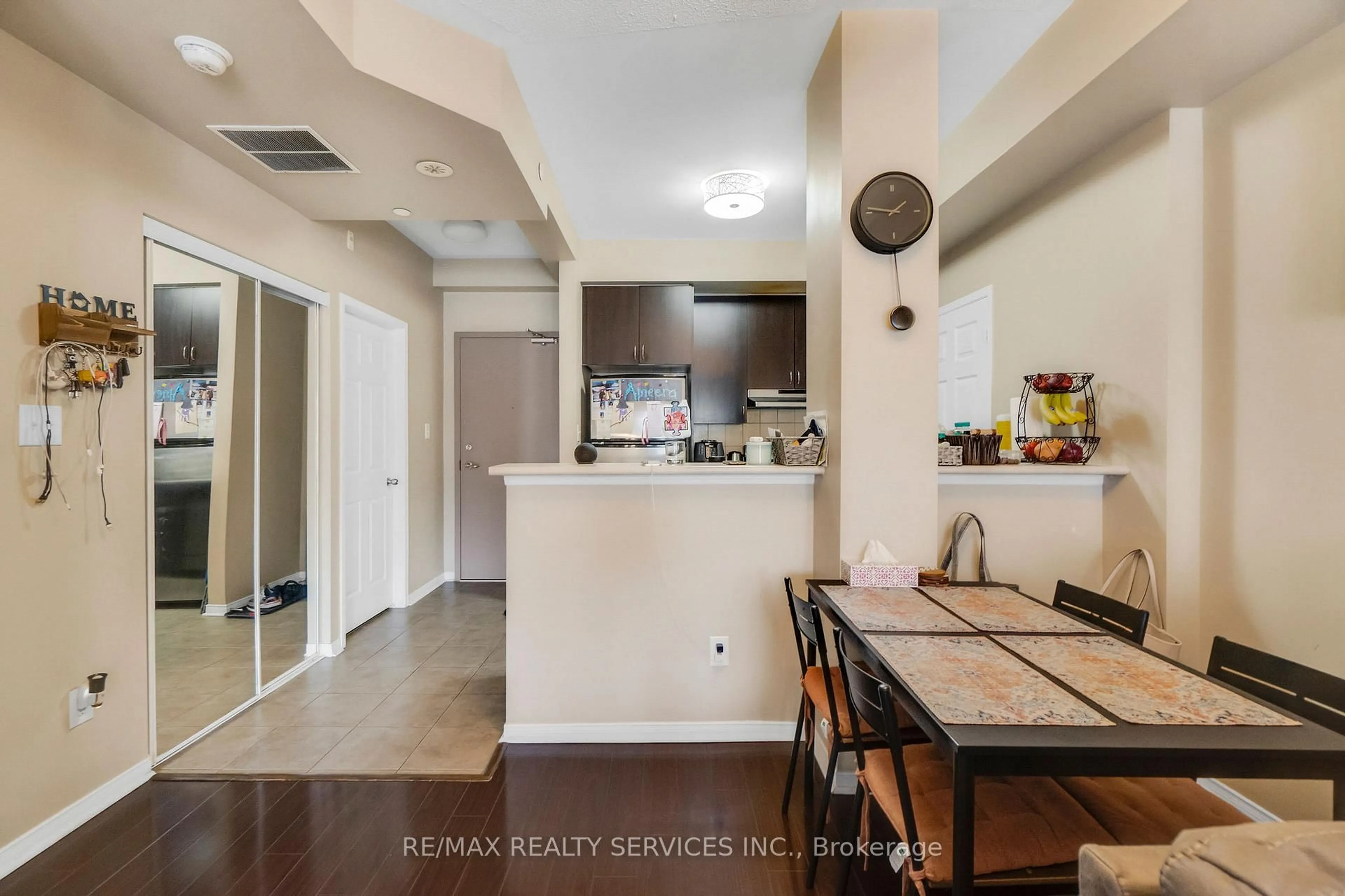 Unknown for 5150 Winston Churchill Blvd #101, Mississauga Ontario L5M 0P1