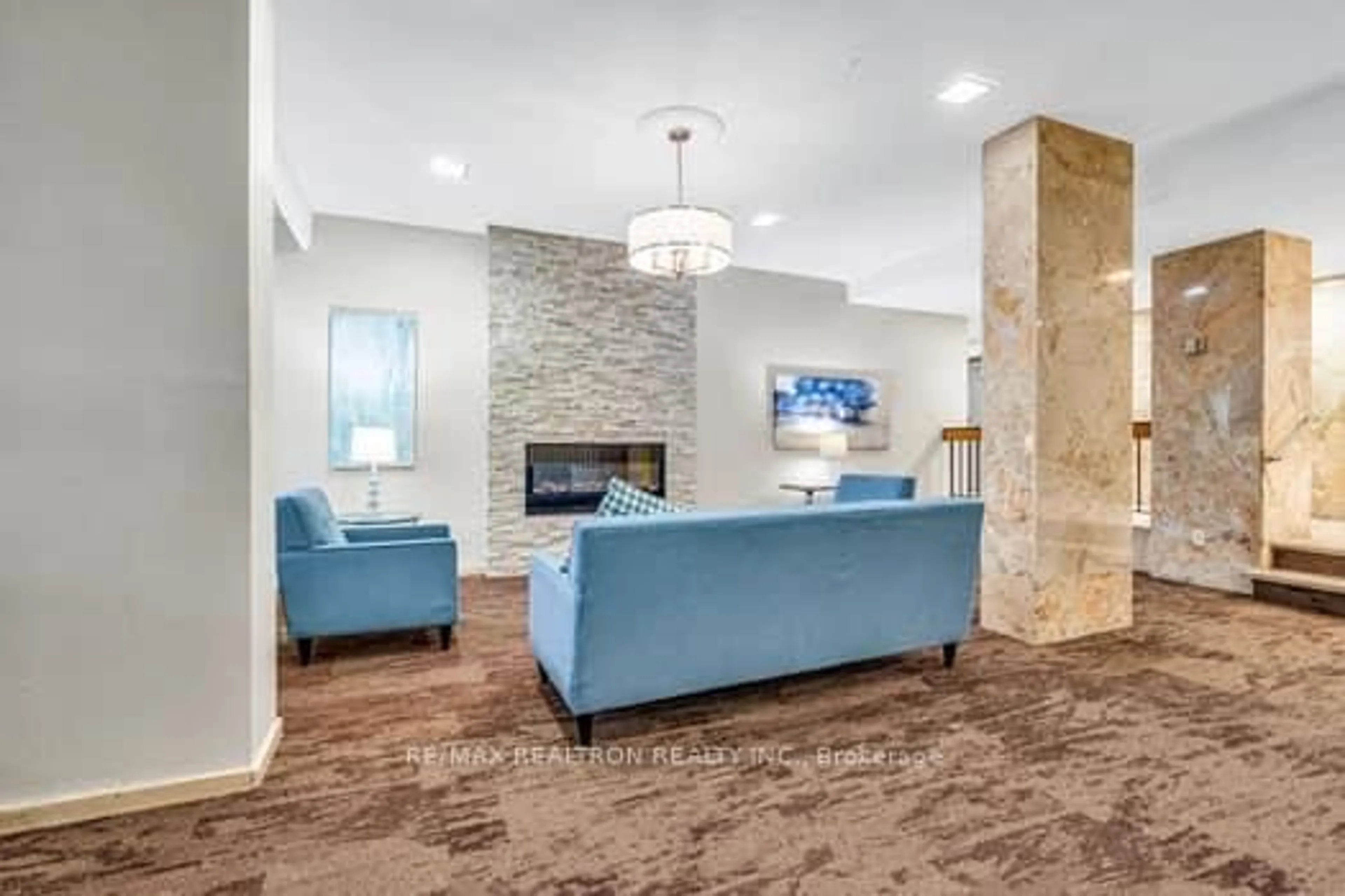 Lobby for 44 Longbourne Dr #1004, Toronto Ontario M9R 2M7