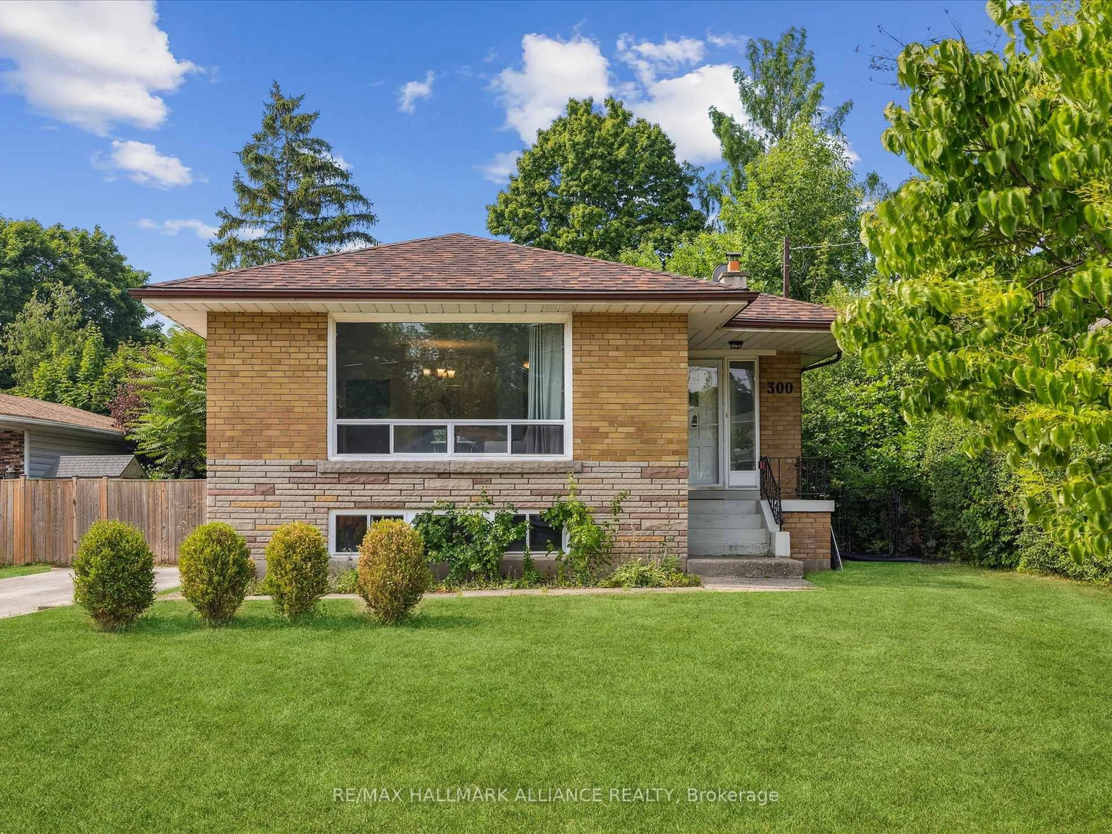 Home with brick exterior material, street for 300 Burton Rd, Oakville Ontario L6K 2K8
