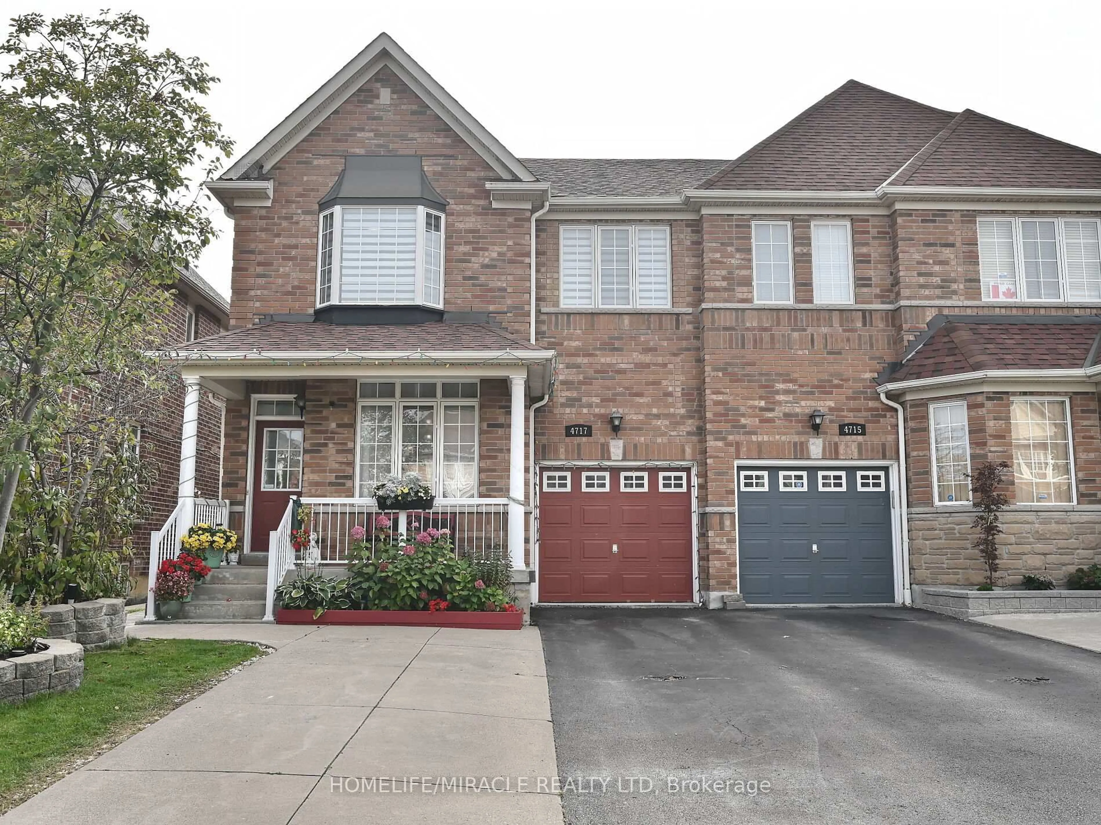 Home with brick exterior material, street for 4717 Colombo Cres, Mississauga Ontario L5M 7R3