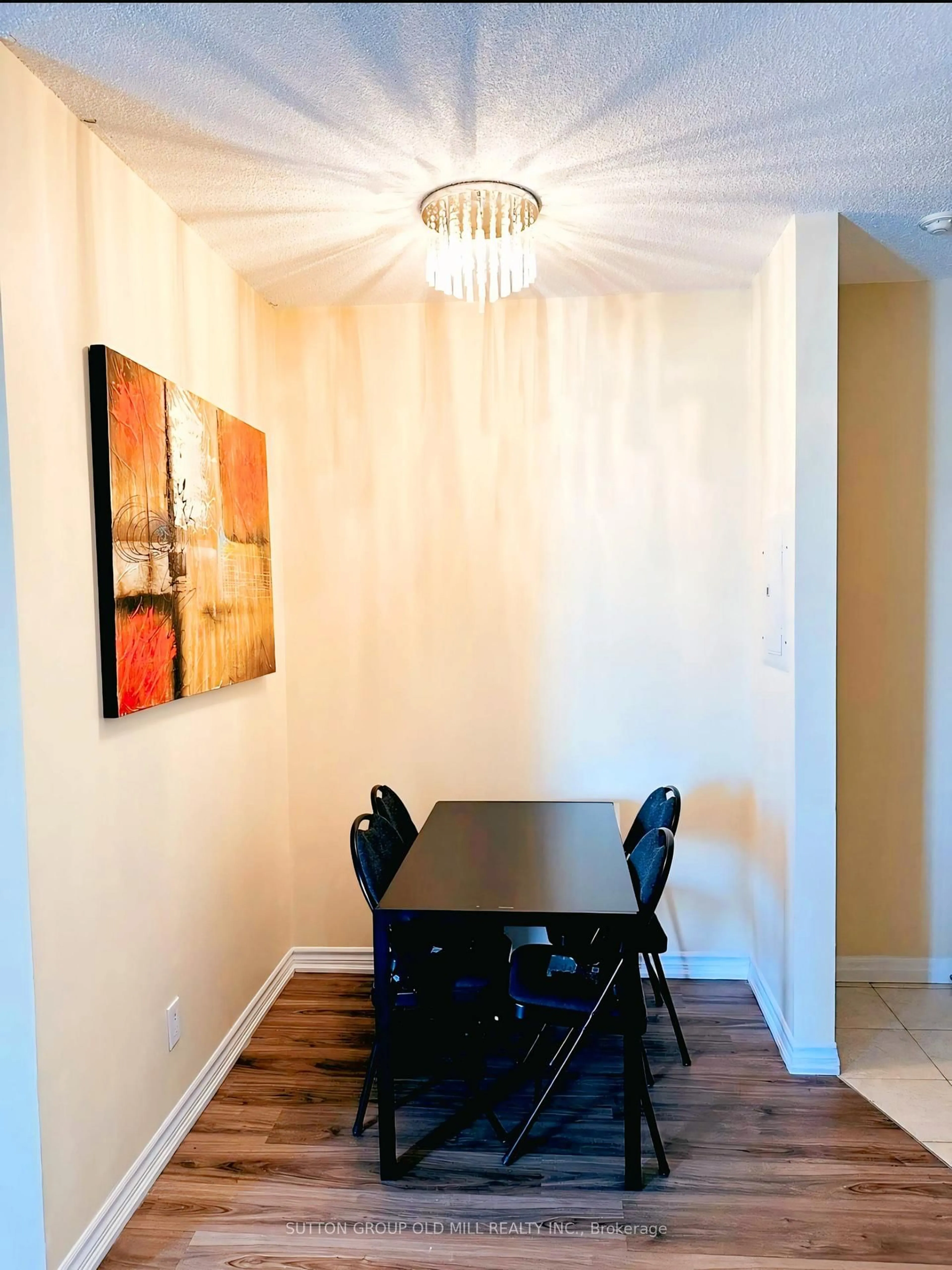 Dining room, wood/laminate floor for 225 Webb Dr #1508, Mississauga Ontario L5B 4P2