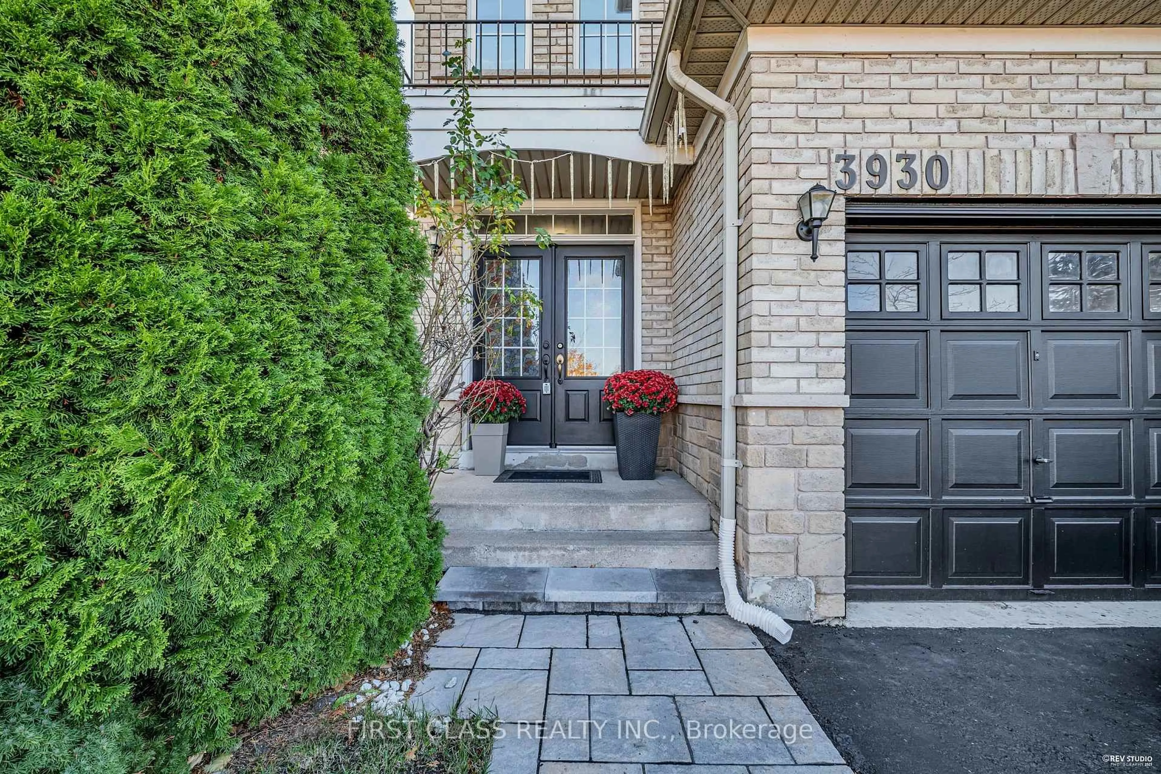 Unknown for 3930 Mcdowell Dr, Mississauga Ontario L5M 6P3