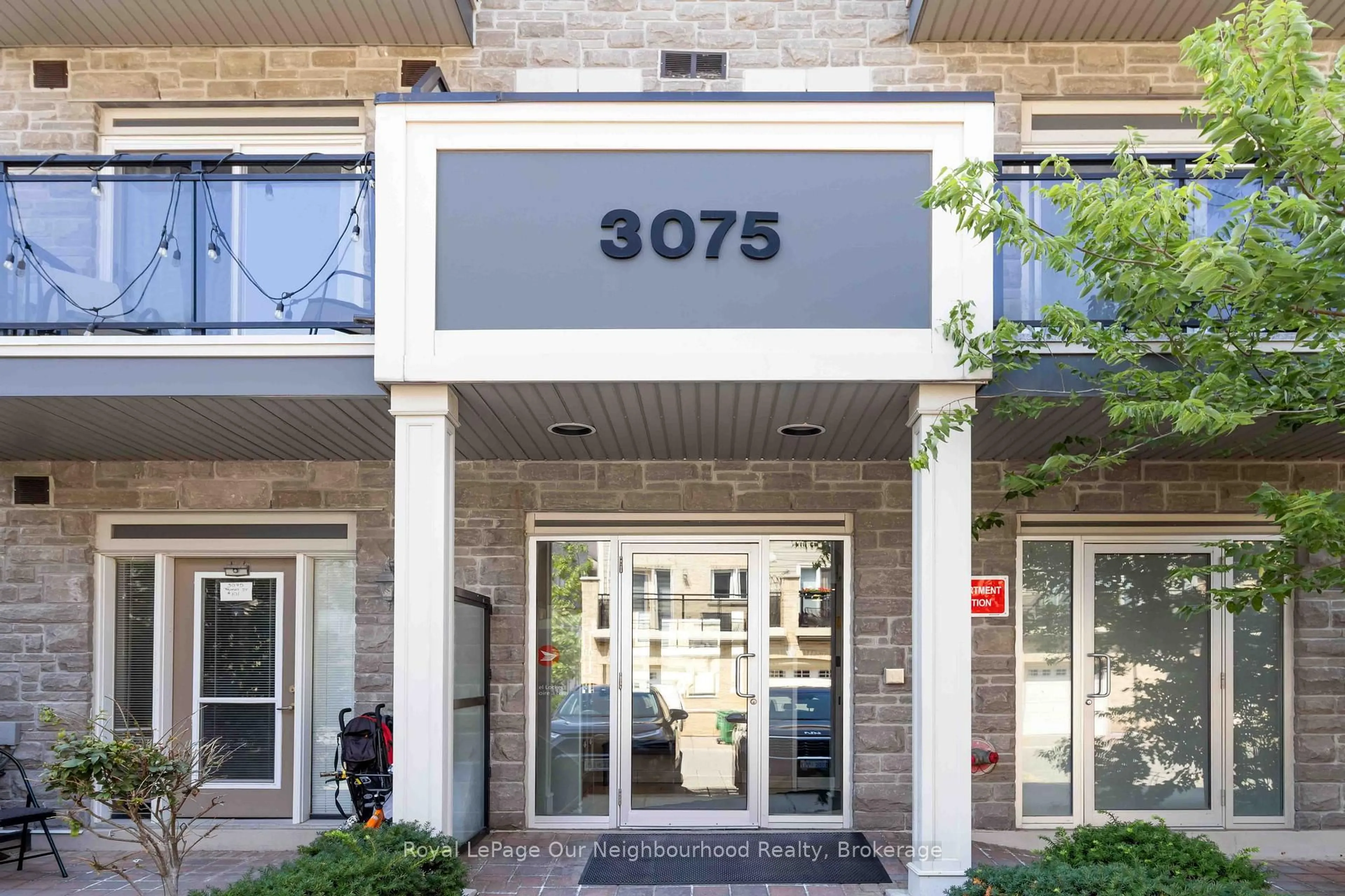 Unknown for 3075 Thomas St #201, Mississauga Ontario L5M 0L4