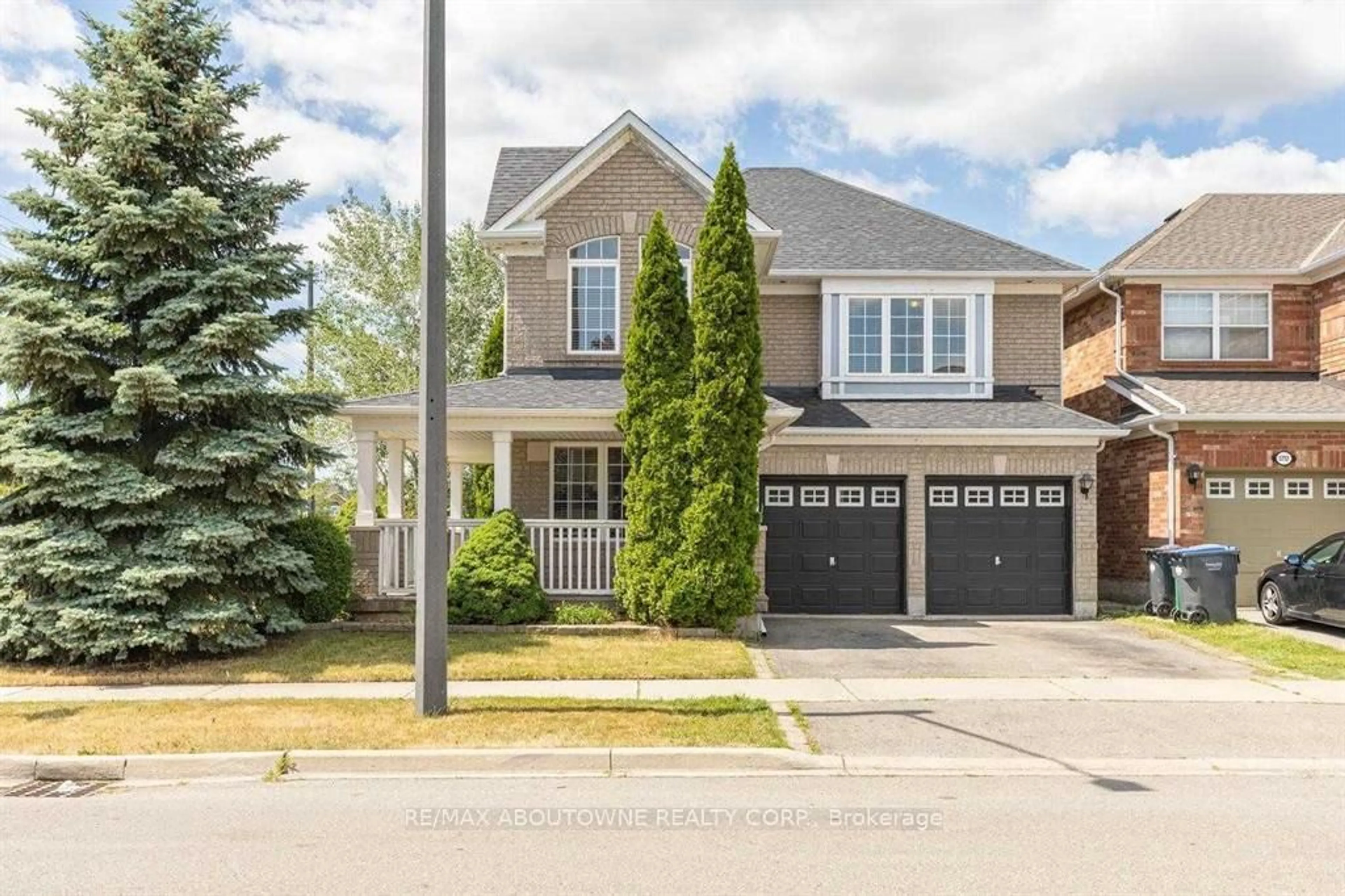 Home with brick exterior material, street for 3875 Thomas St, Mississauga Ontario L5M 7A6