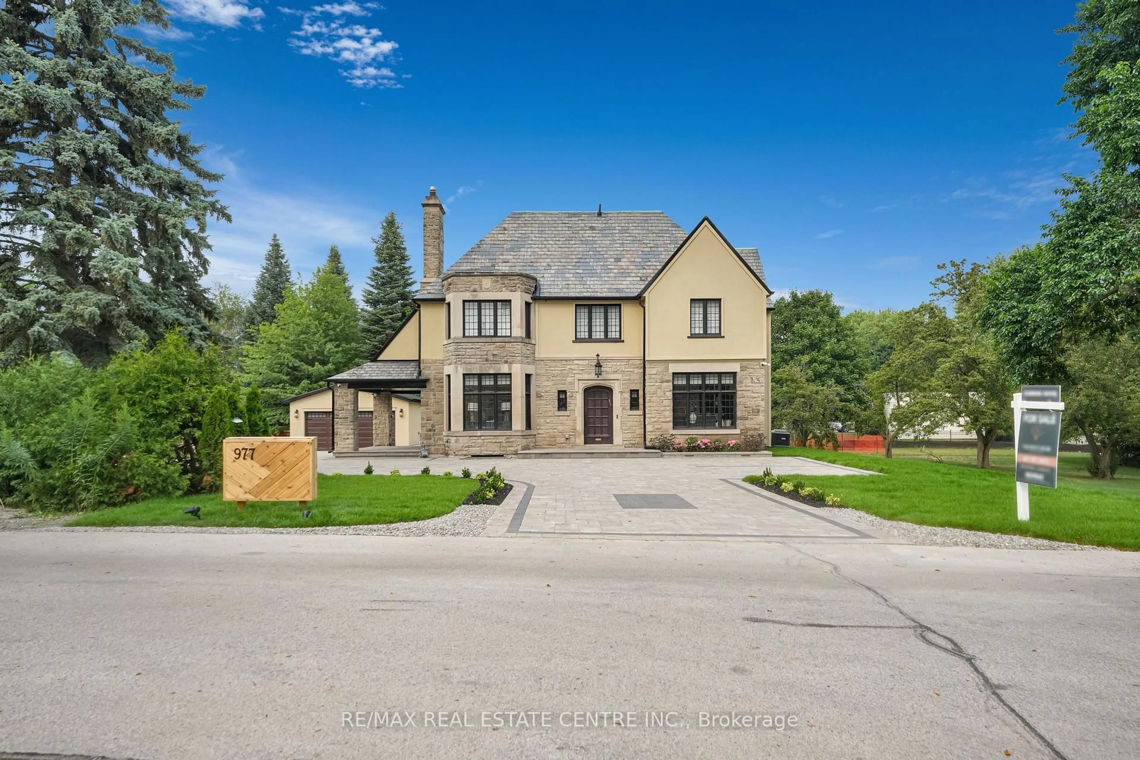 Unknown for 977 Unsworth Ave, Burlington Ontario L7T 1R2