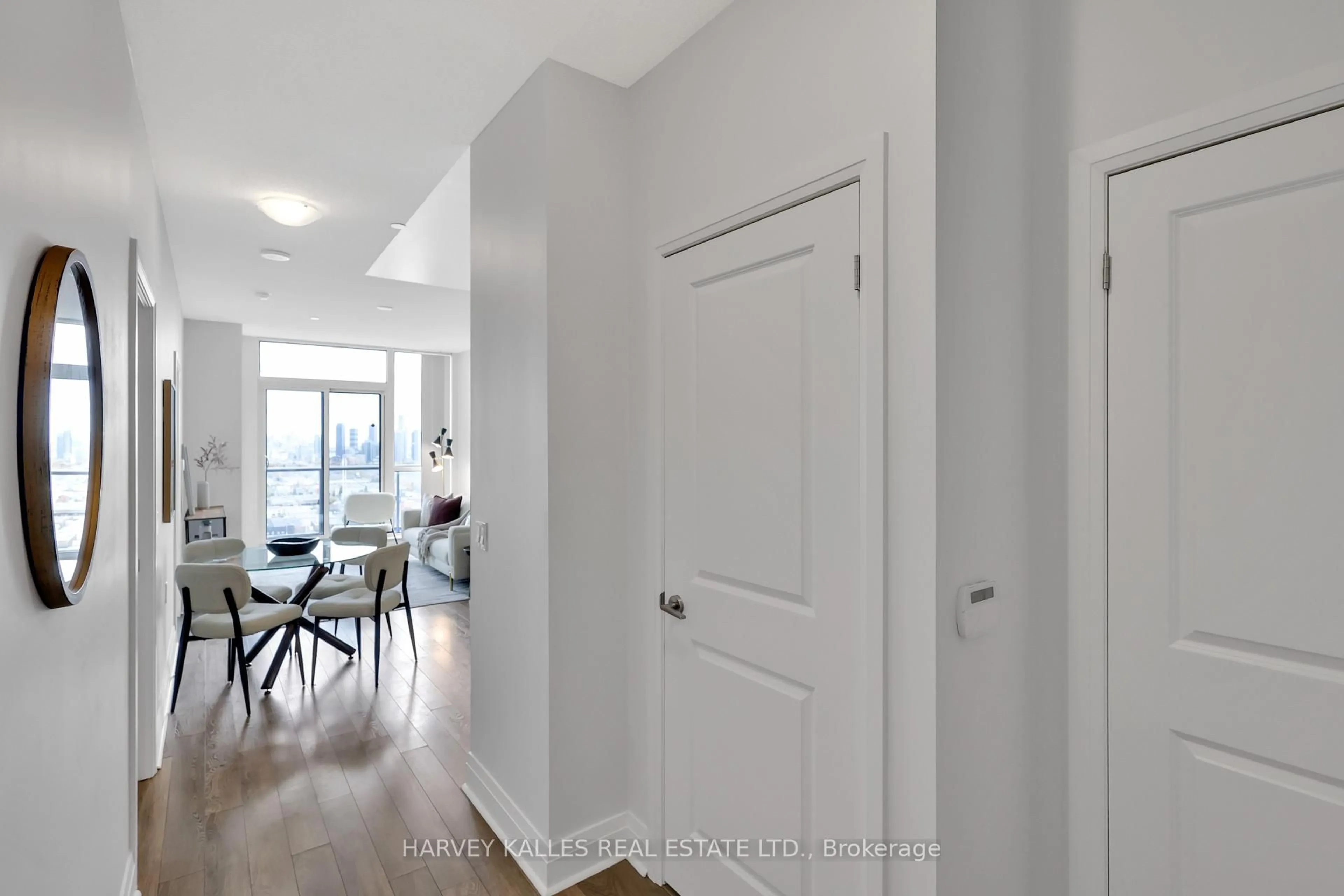 Indoor entryway for 17 Zorra St #2204, Toronto Ontario M8Z 0C8