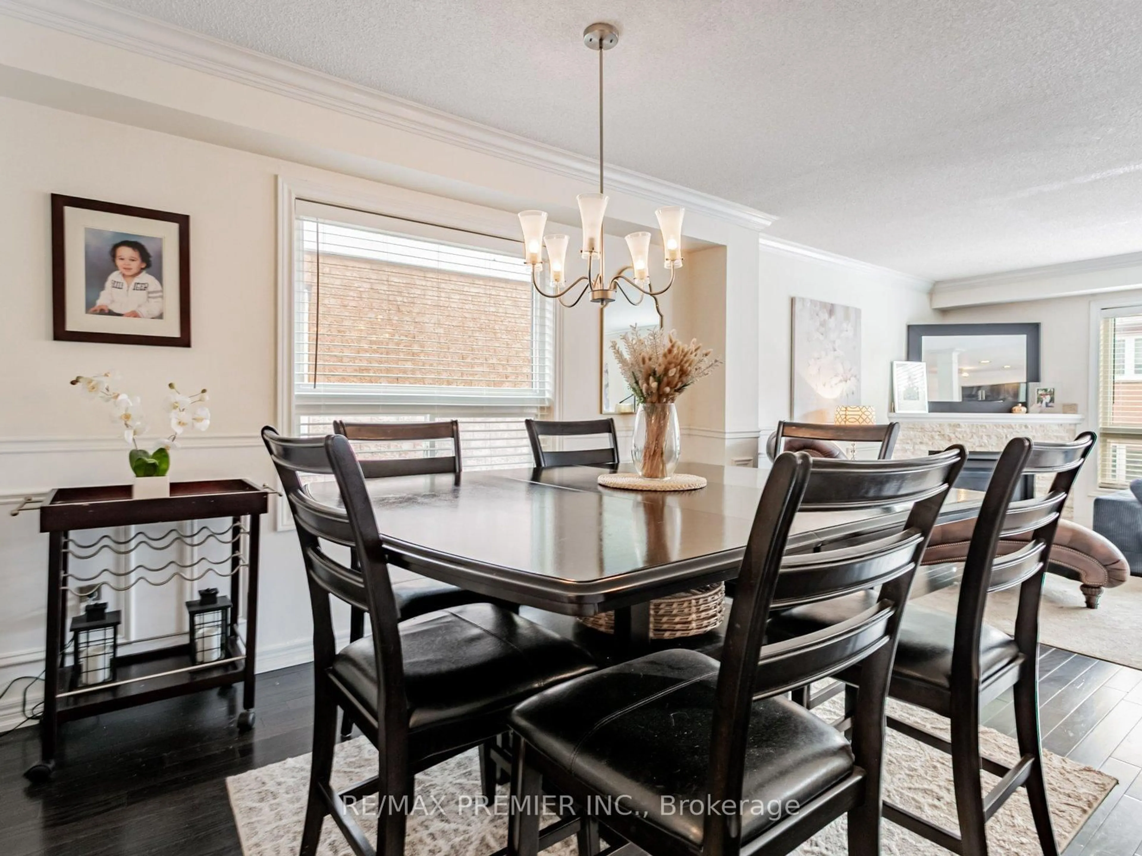 Dining room, unknown for 11 Four Seasons Circ, Brampton Ontario L7A 2A8