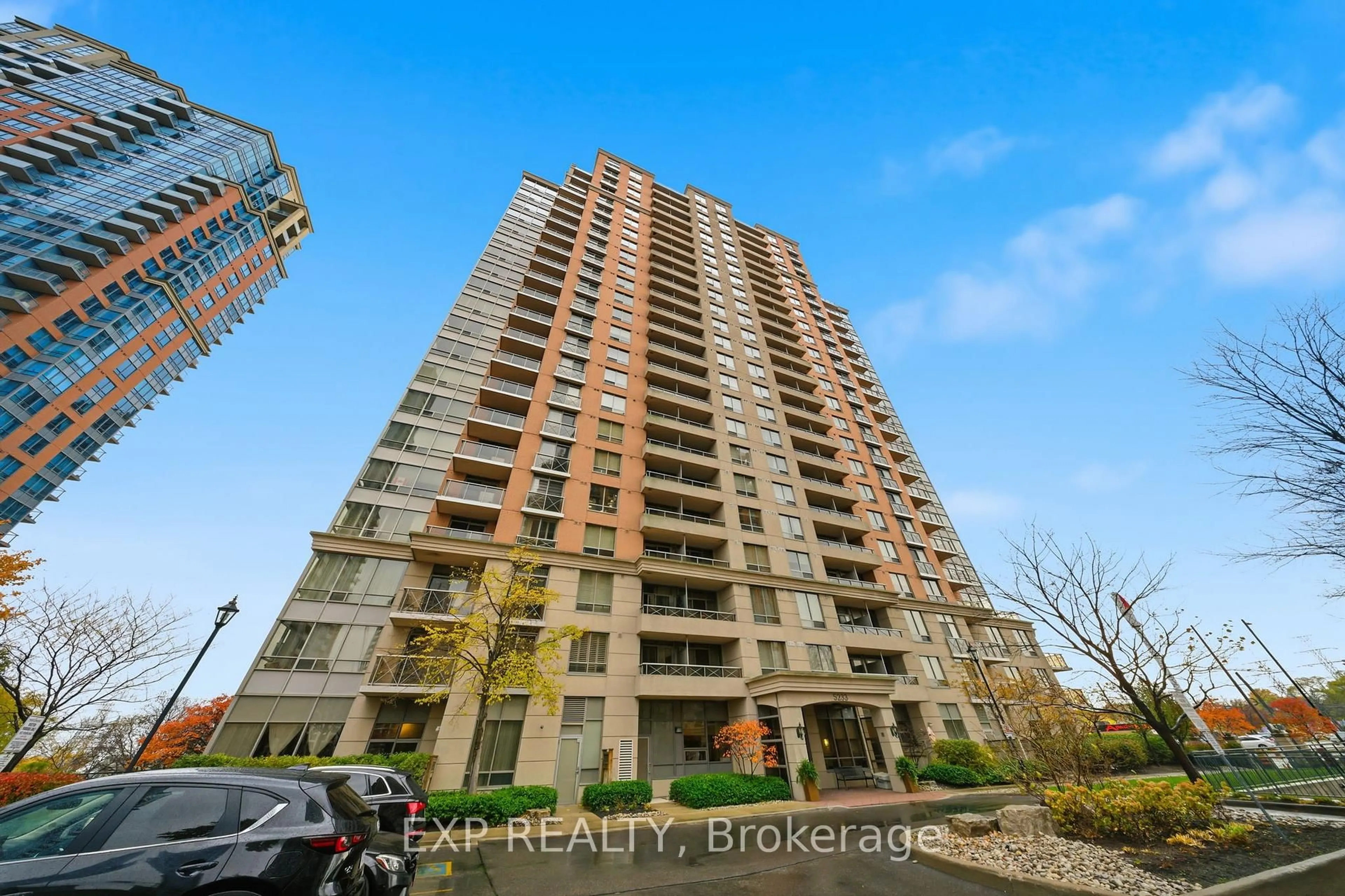 A pic from outside/outdoor area/front of a property/back of a property/a pic from drone, city buildings view from balcony for 5233 Dundas St #1630, Toronto Ontario M9B 6M1