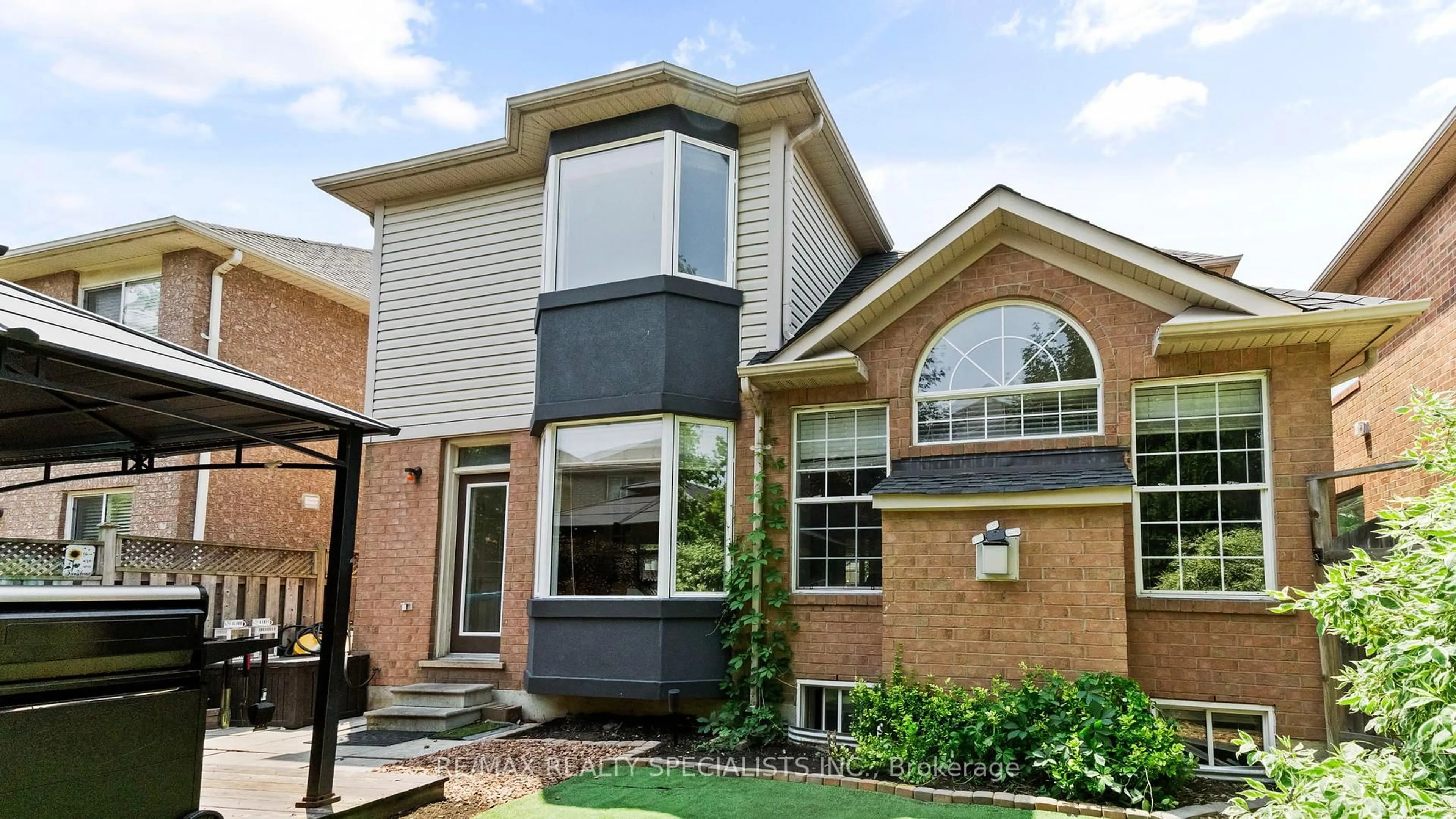 Home with brick exterior material, street for 923 McNeil Dr, Milton Ontario L9T 6M7