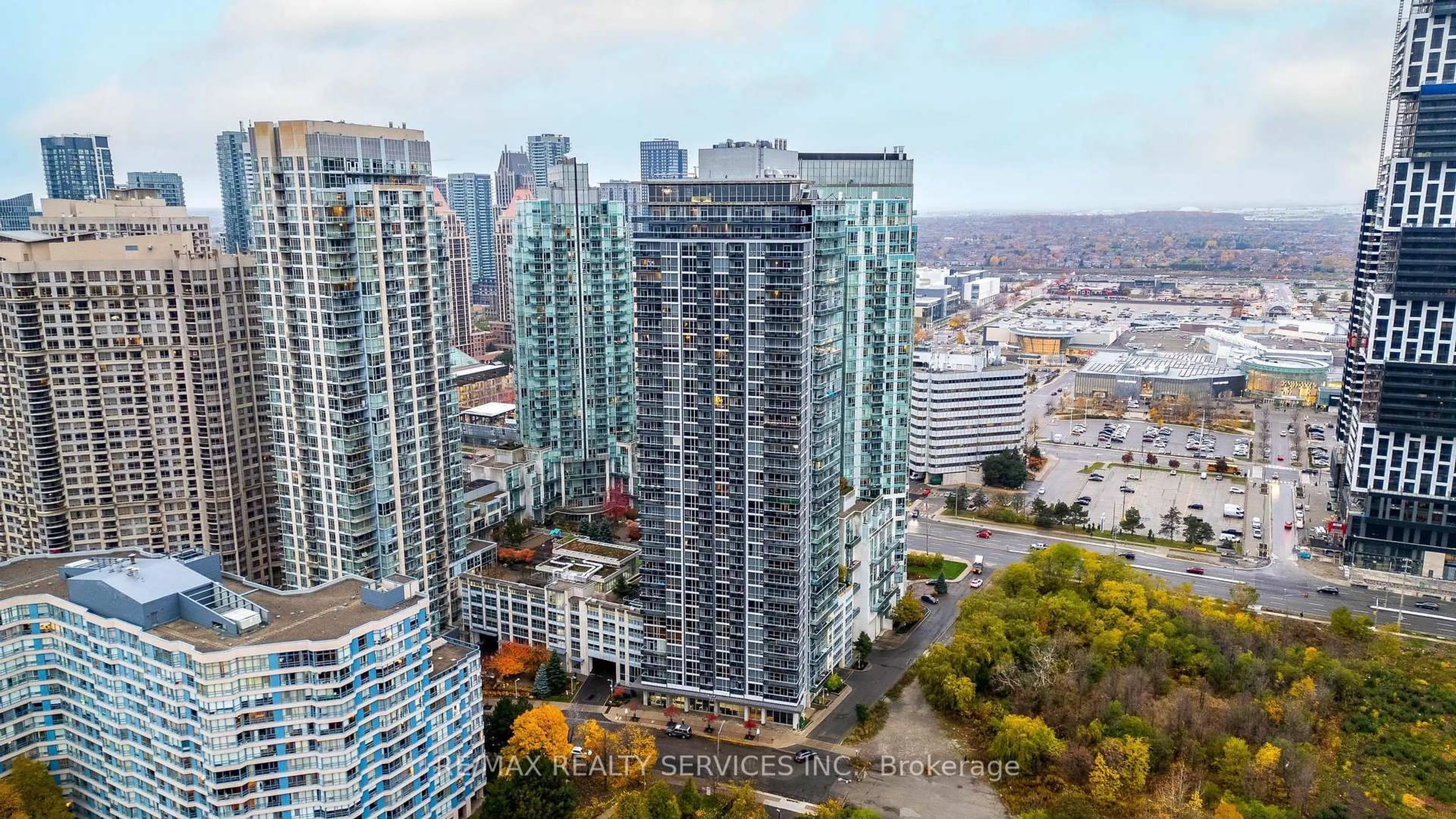 A pic from outside/outdoor area/front of a property/back of a property/a pic from drone, city buildings view from balcony for 223 Webb Dr #1701, Mississauga Ontario L5B 0E8