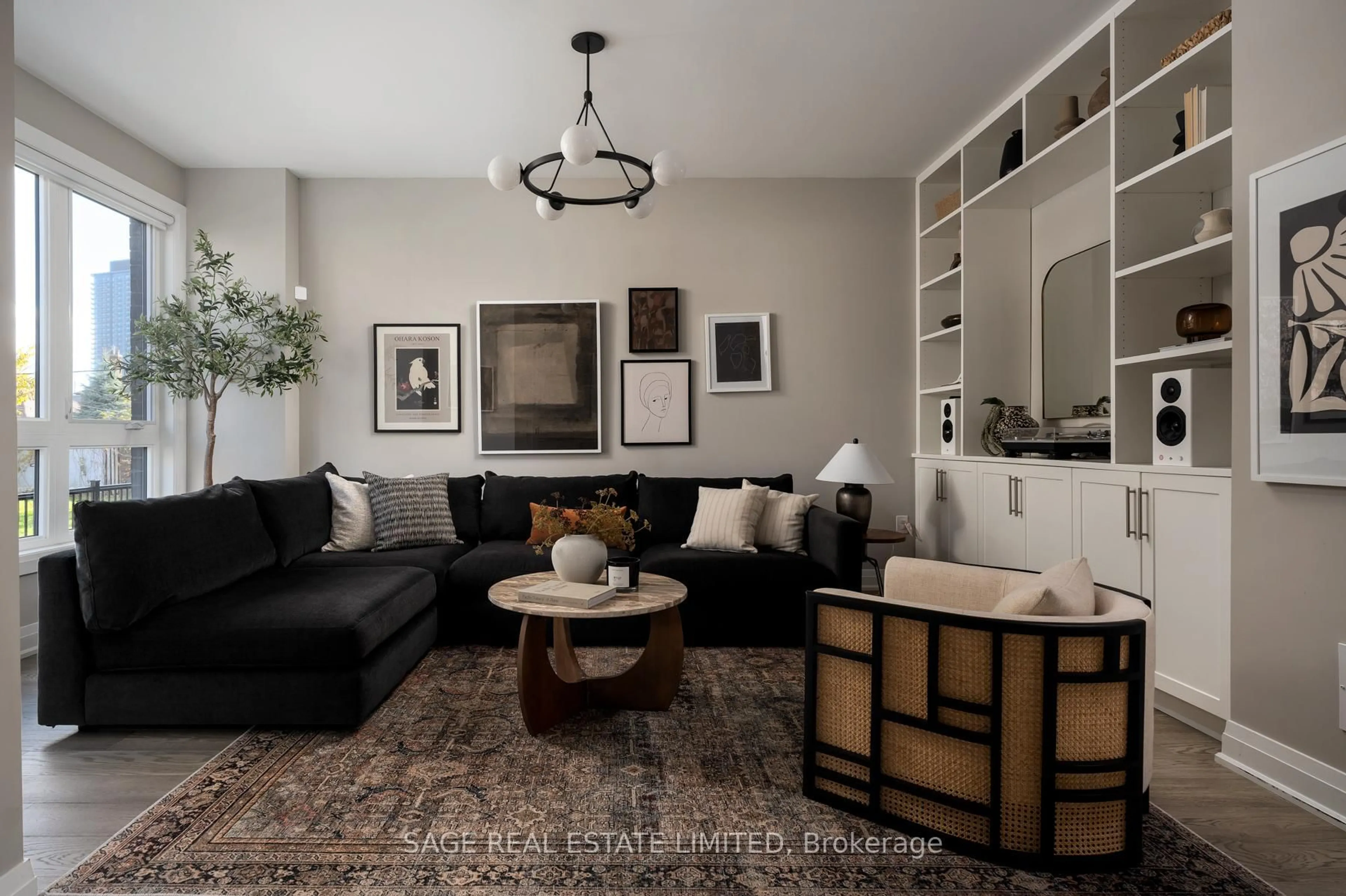 Living room with furniture, unknown for 101 Beaver Ave, Toronto Ontario M6H 2G3