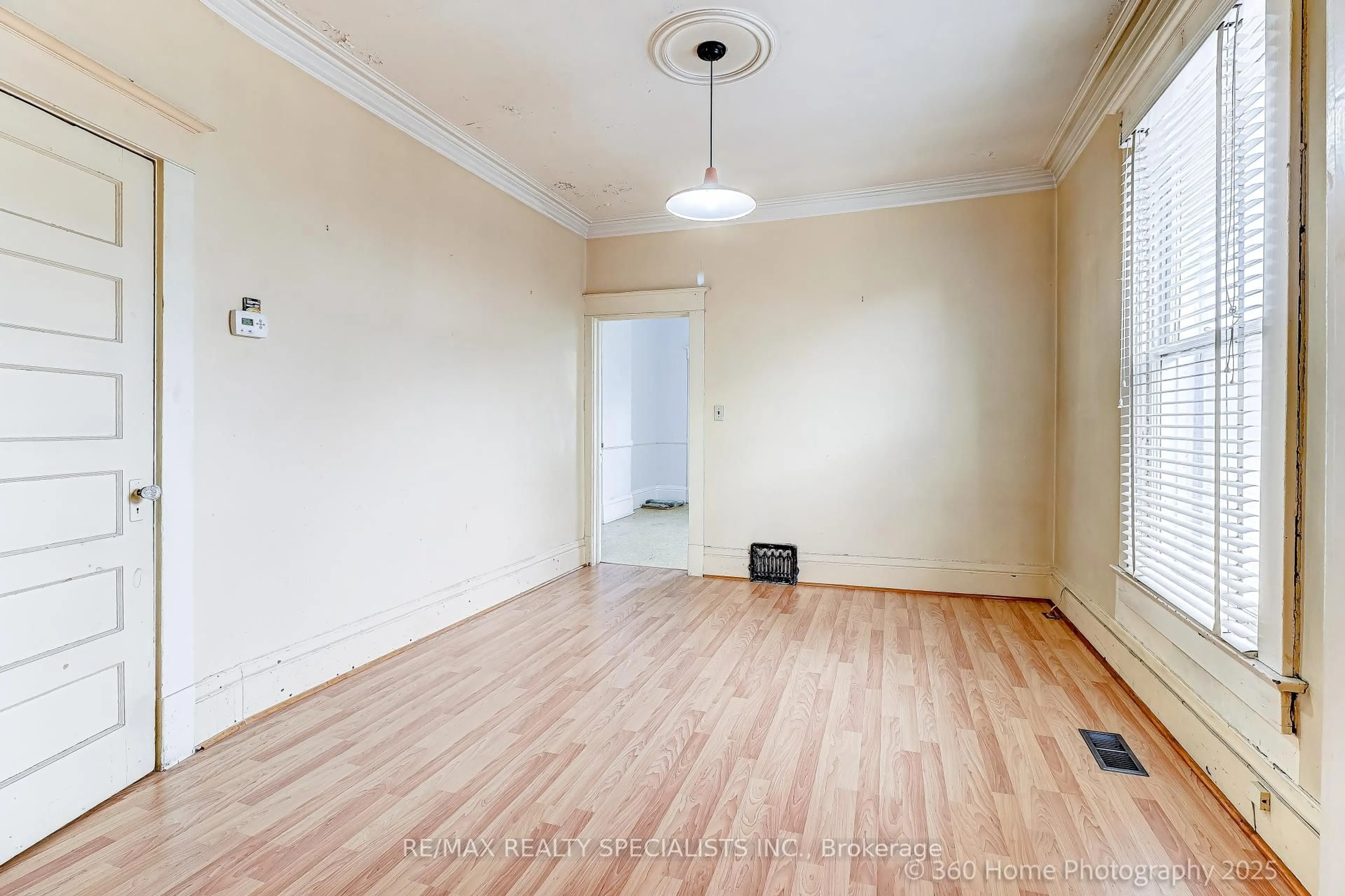 A pic of a room for 4 Ernest Ave, Toronto Ontario M6P 3M5