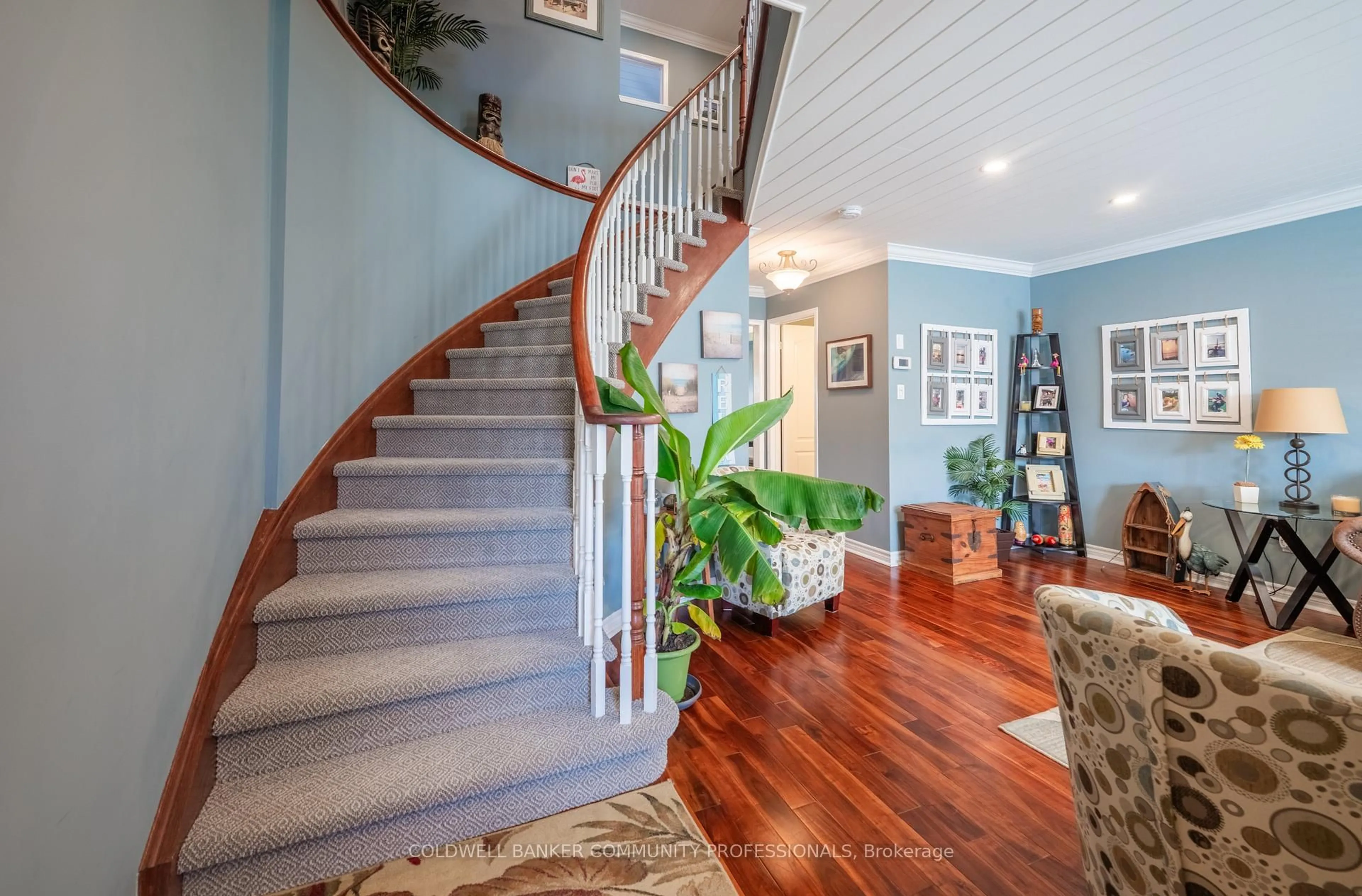 Unknown for 2130 Forest Gate Pkwy, Oakville Ontario L6M 4B4