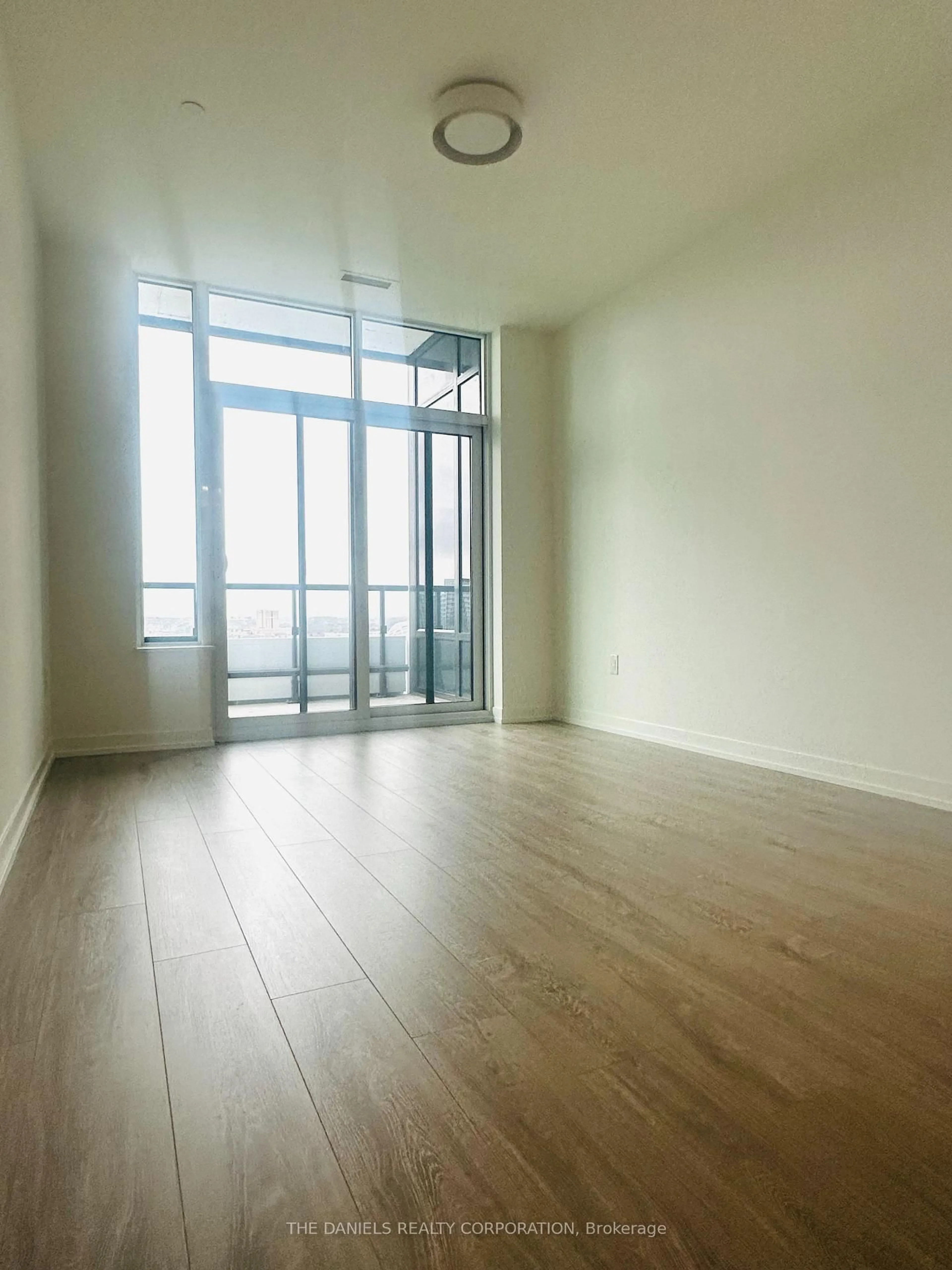 A pic of a room for 2485 Eglinton Ave #1502, Mississauga Ontario L5M 2T1