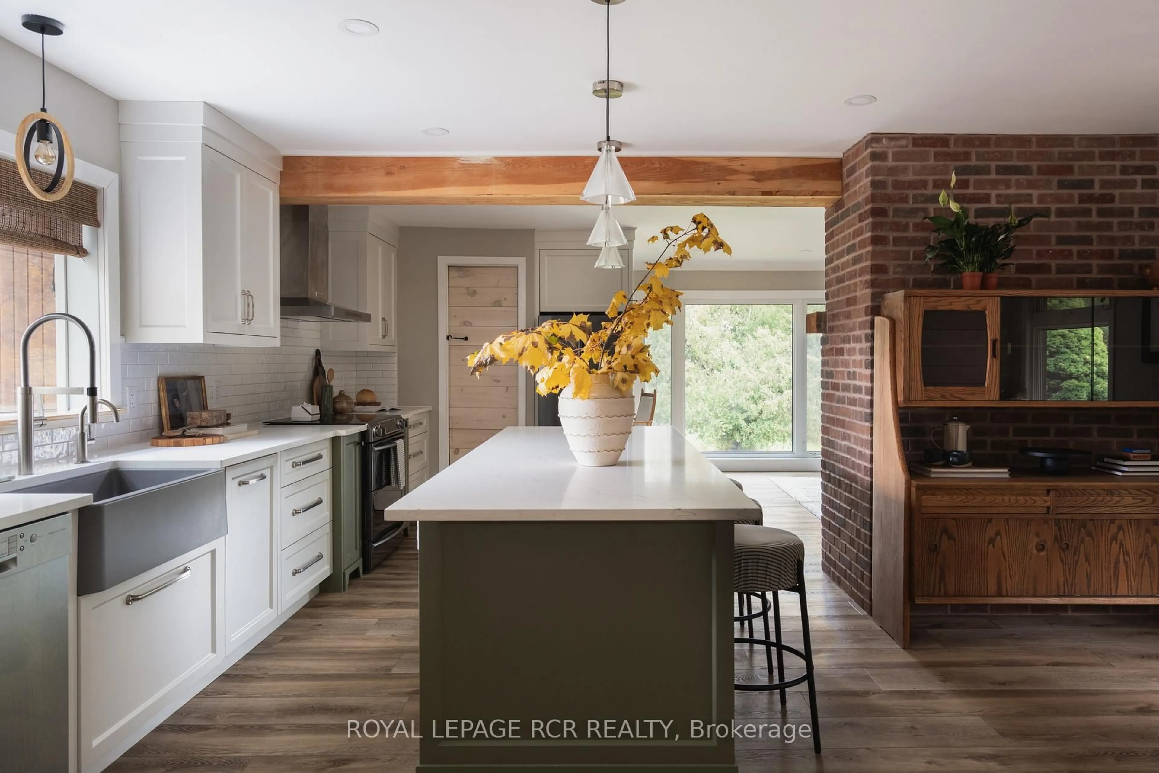 Unknown for 16357 Mountainview Rd, Caledon Ontario L7C 2V7