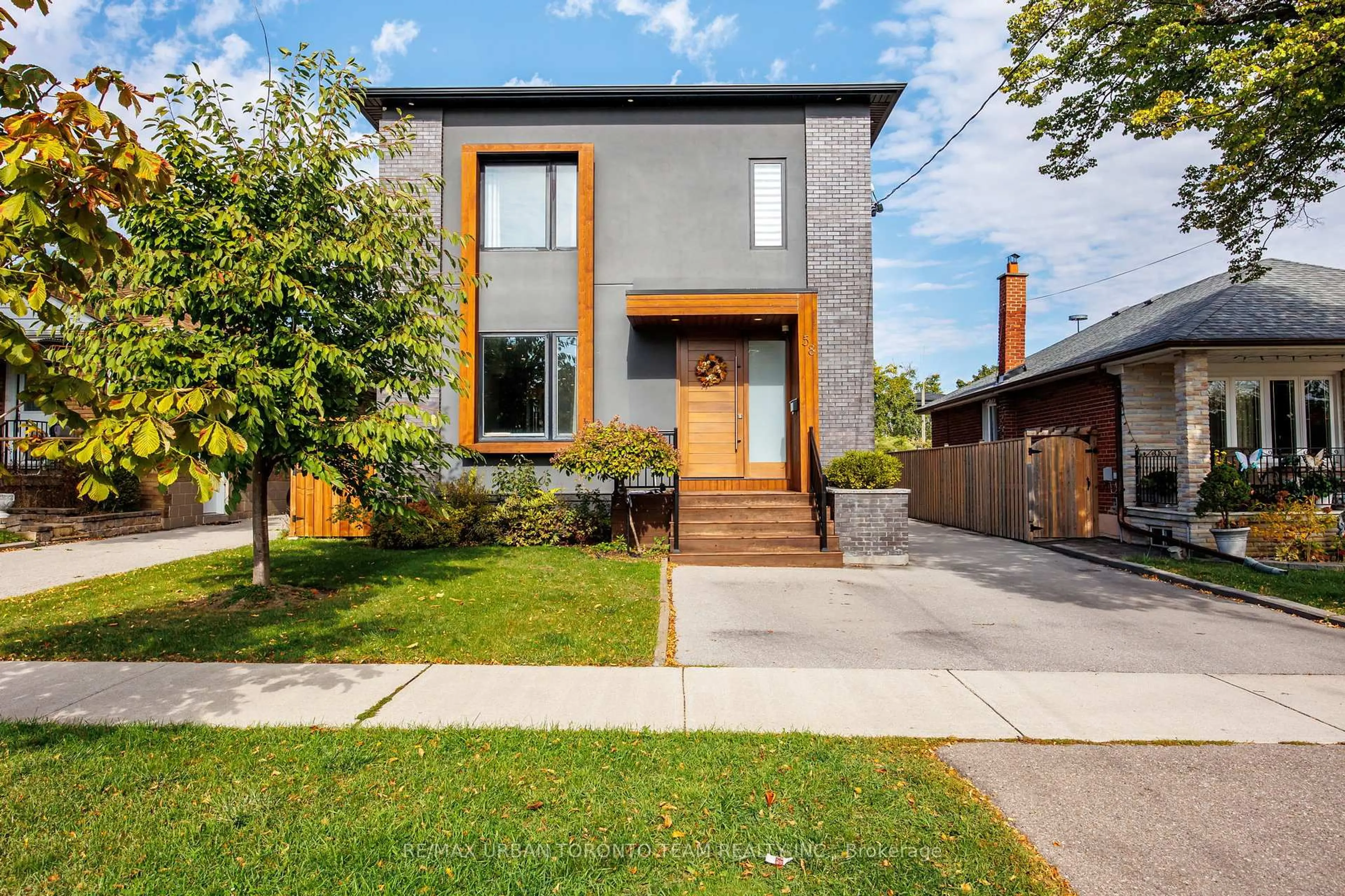 Home with brick exterior material, street for 58 Manitoba St, Toronto Ontario M8Y 1C9