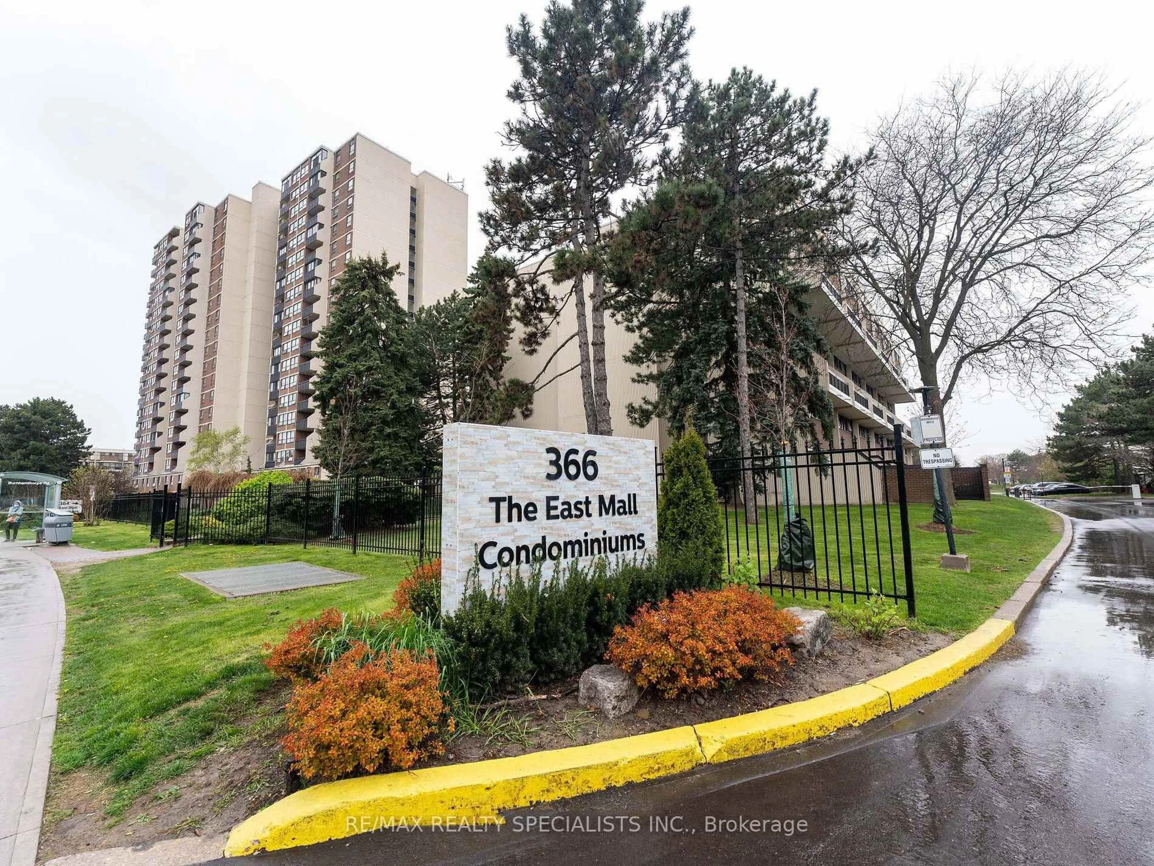 Unknown for 366 The East Mall #137, Toronto Ontario M9B 6C6