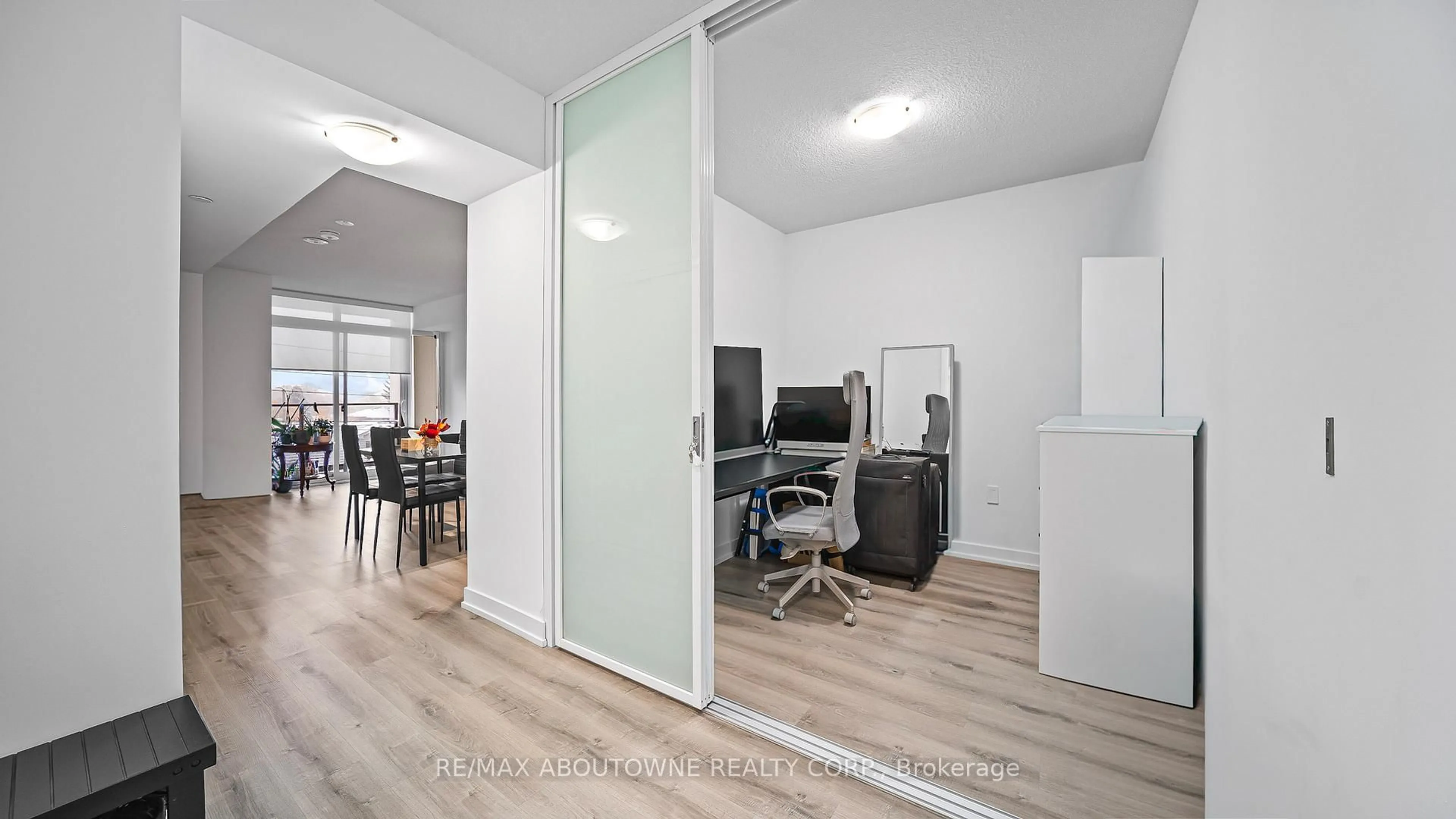 Unknown for 556 Marlee Ave #412, Toronto Ontario M6B 0B1