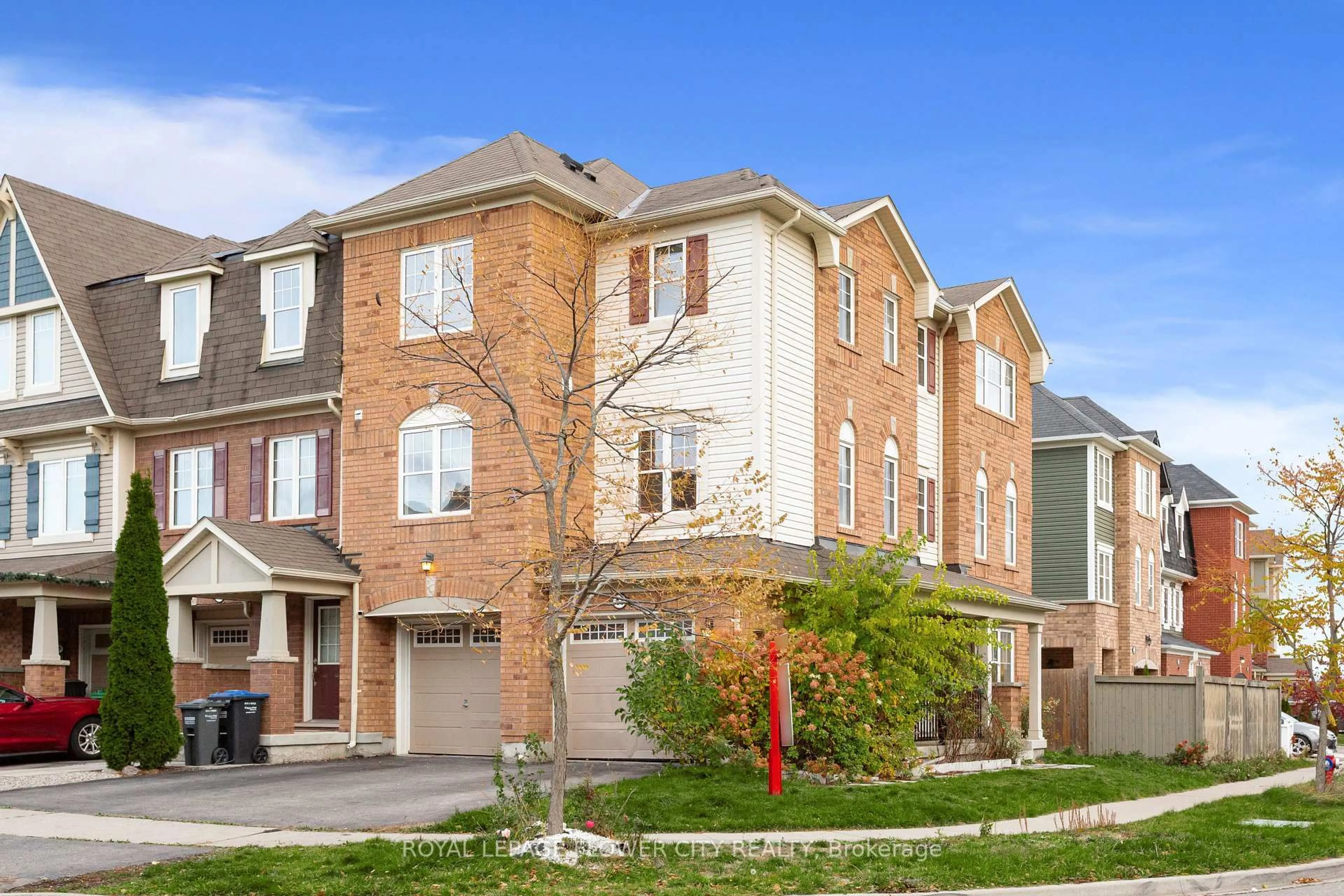 Home with brick exterior material, street for 41 Vanhorne Clse, Brampton Ontario L7A 0X8