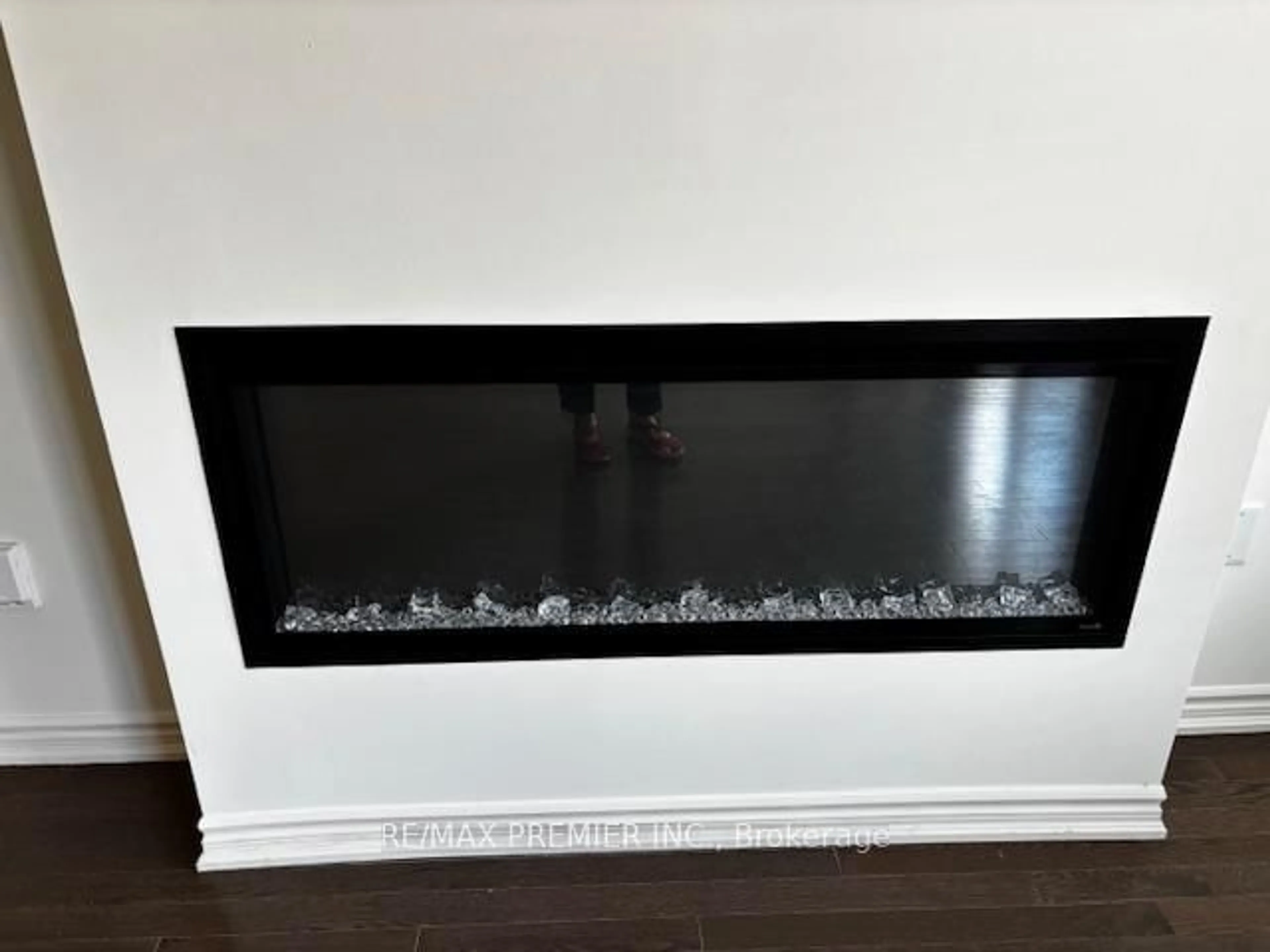 Unknown for 10 Donald Ficht Cres, Brampton Ontario L7A 5H8