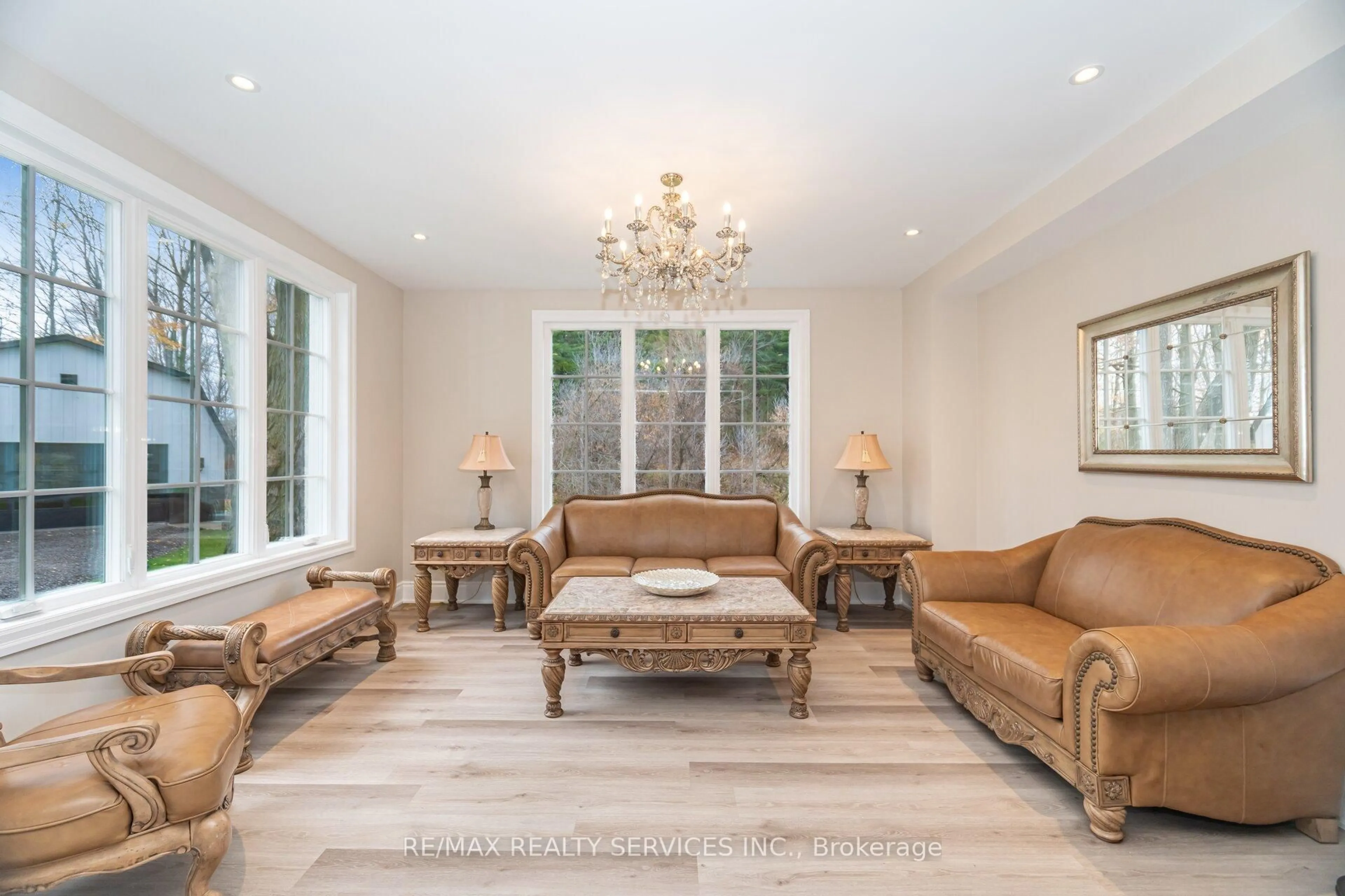 Living room with furniture, unknown for 17711 Humber Station Rd, Caledon Ontario L7E 3A7