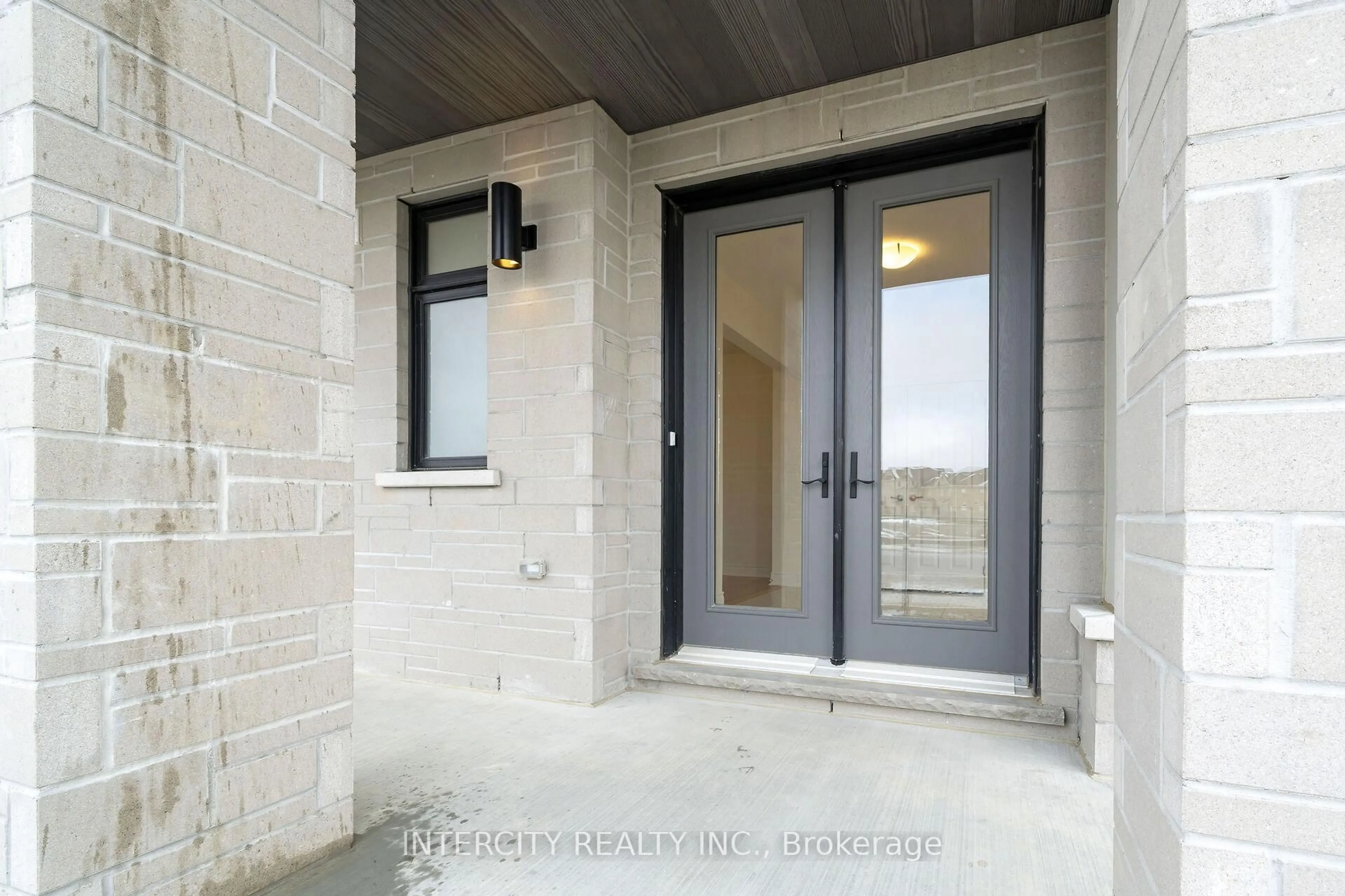 Indoor entryway for 65 Goodview Dr #Lot 198, Brampton Ontario L6R 4E6