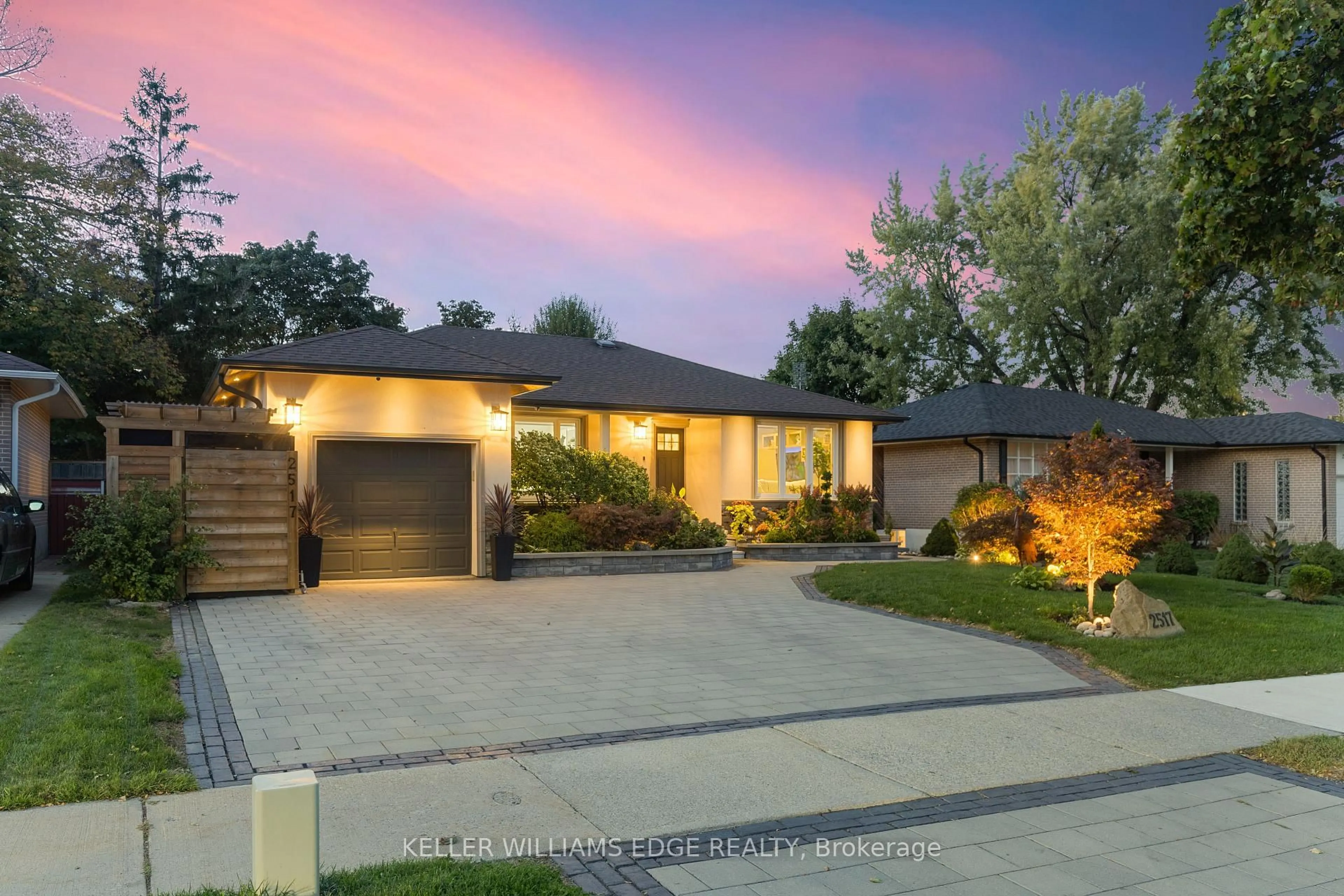 Home with brick exterior material, street for 2517 Constable Rd, Mississauga Ontario L5J 1V9