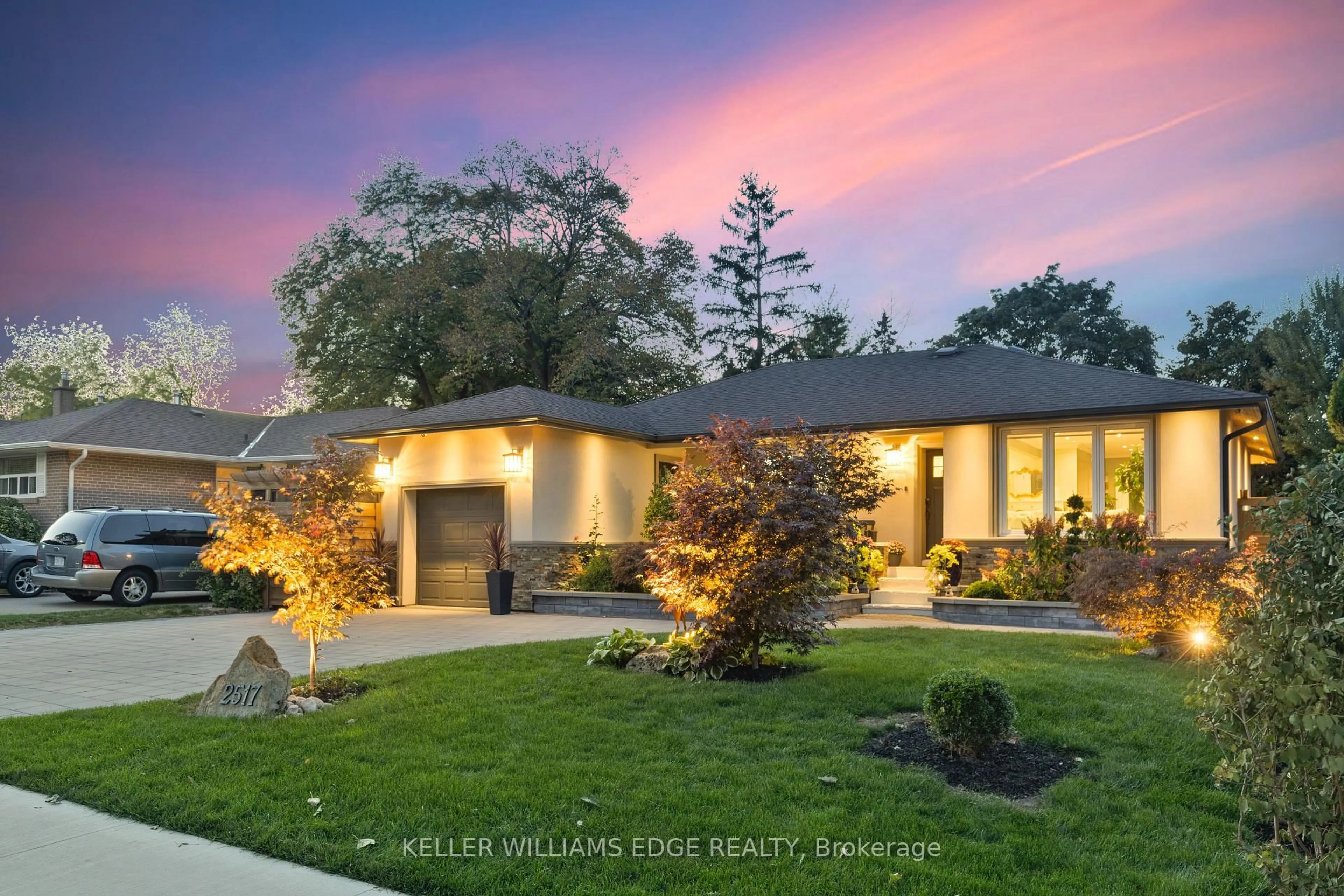 Home with brick exterior material, street for 2517 Constable Rd, Mississauga Ontario L5J 1V9