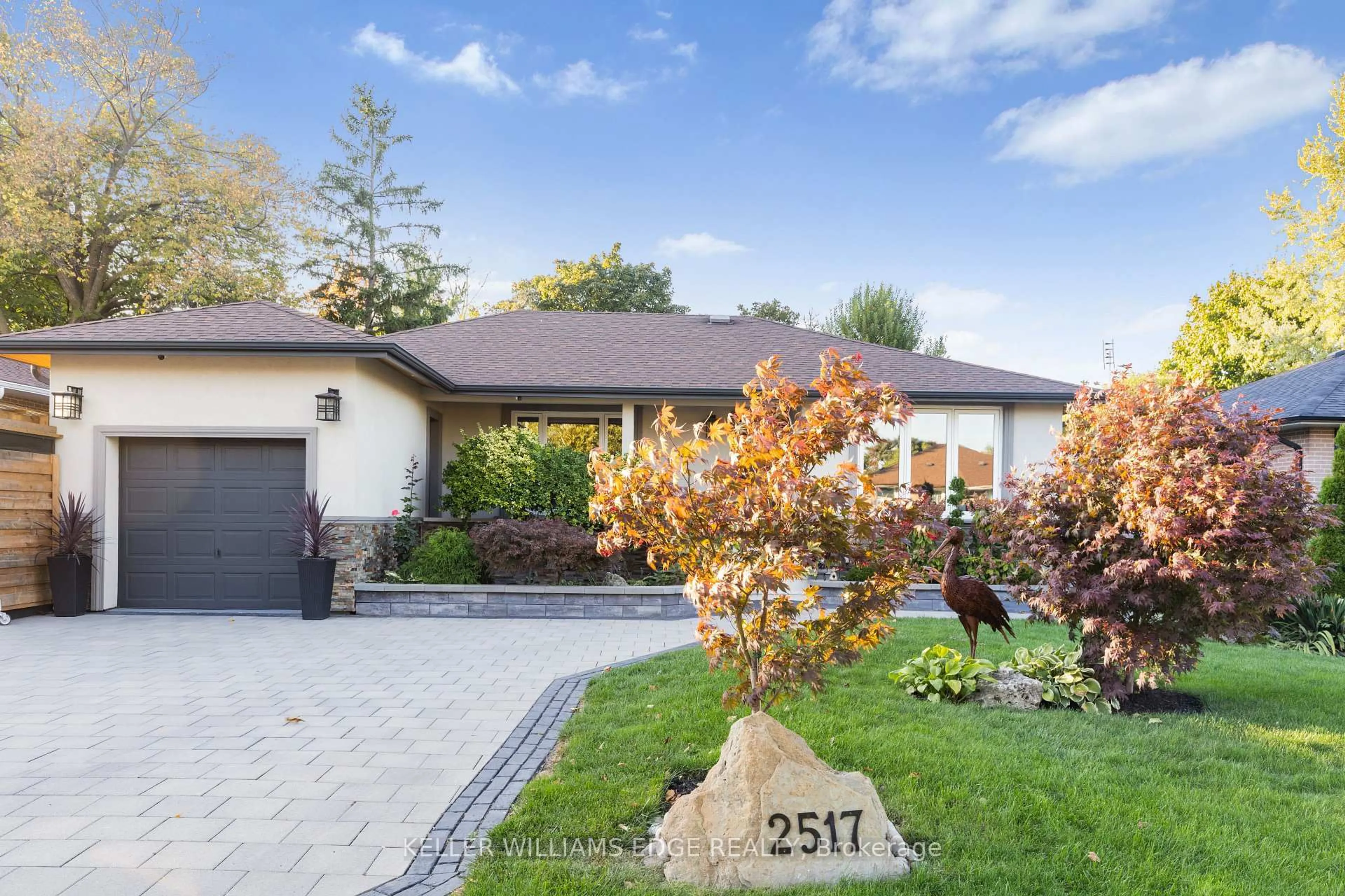 Home with brick exterior material, street for 2517 Constable Rd, Mississauga Ontario L5J 1V9