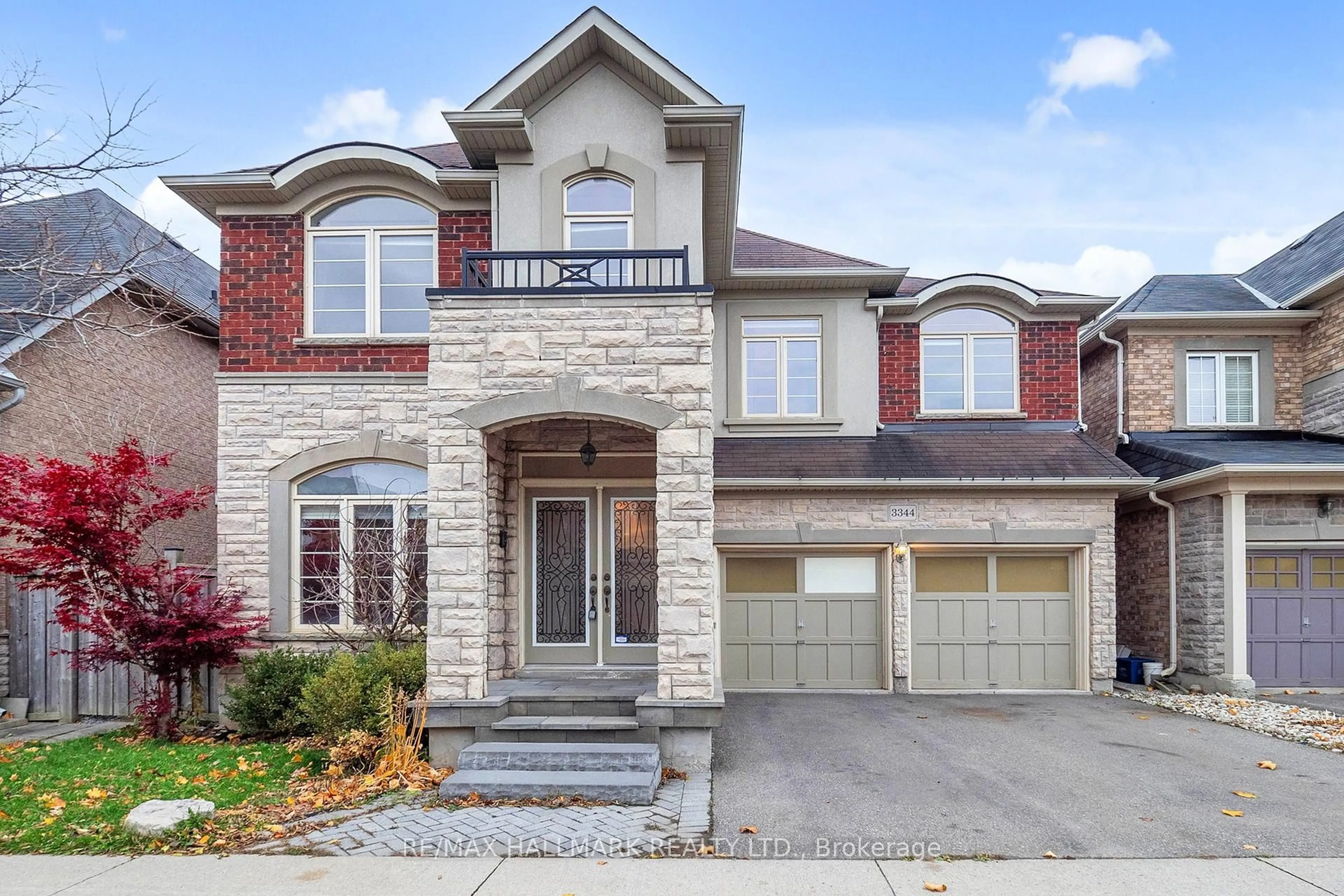 Home with brick exterior material, street for 3344 Roma Ave, Burlington Ontario L7M 0N7