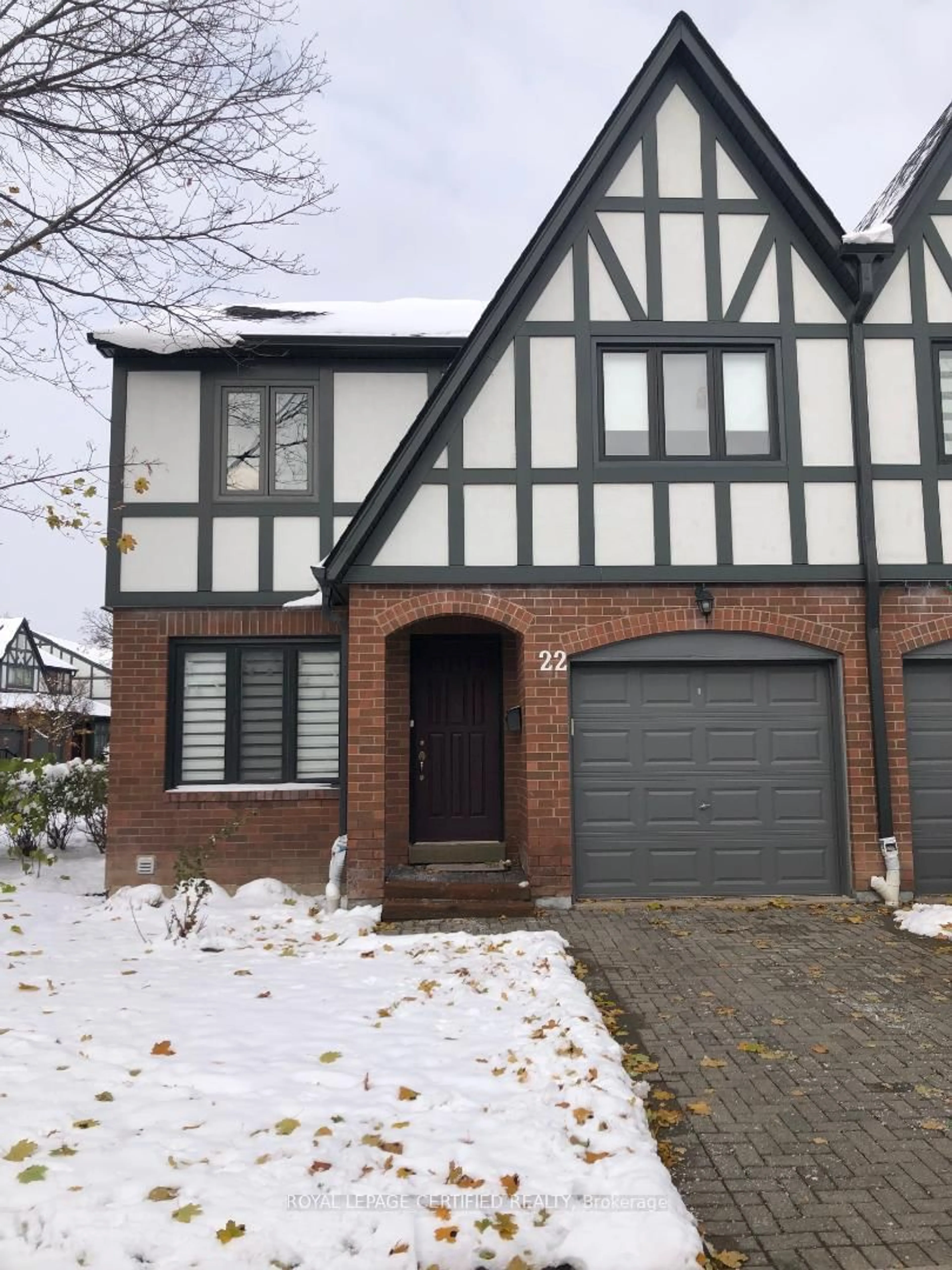 Home with brick exterior material, street for 3050 Orleans Rd #22, Mississauga Ontario L5L 5P7