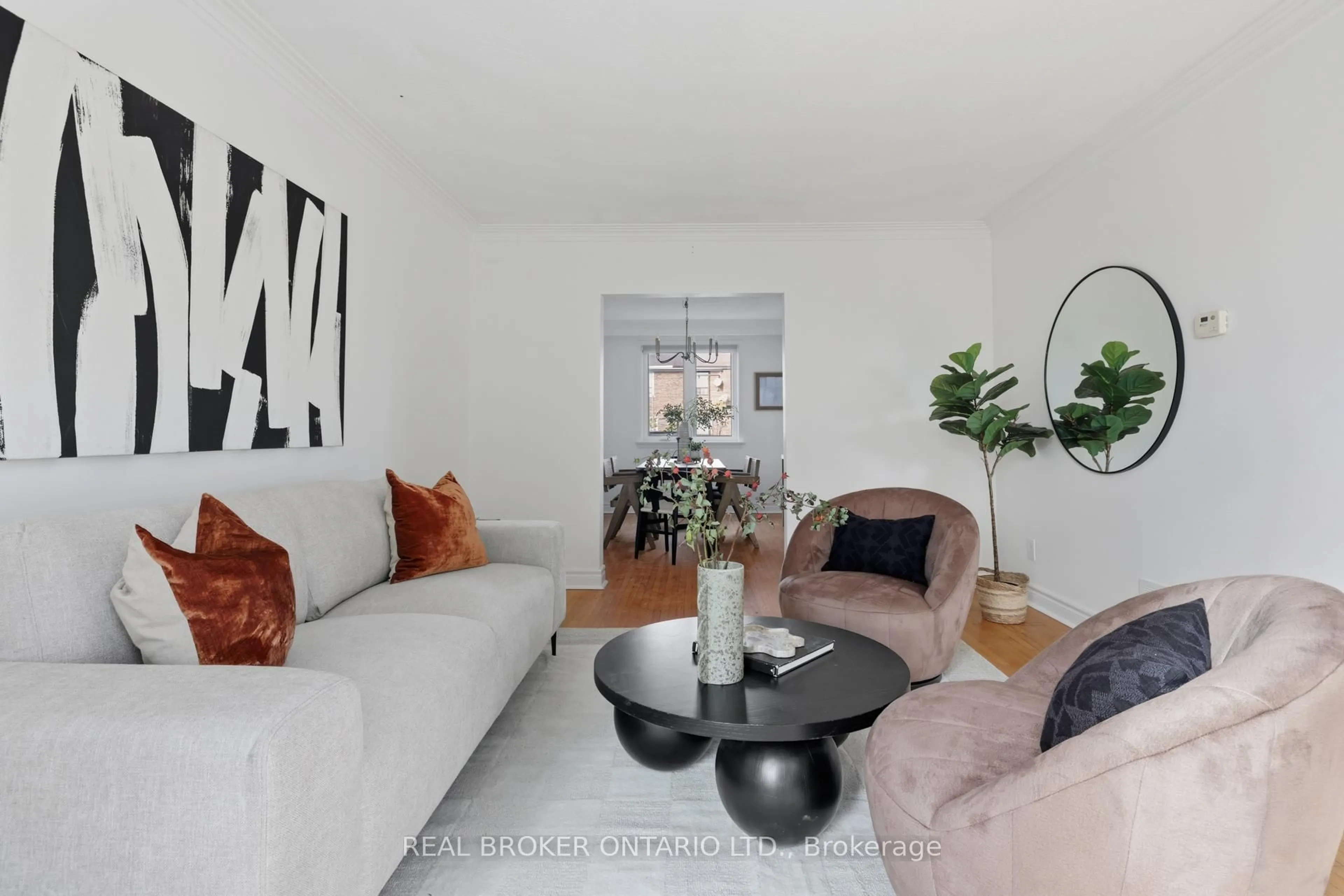 Living room with furniture, unknown for 1324 Lawrence Ave, Toronto Ontario M6L 1A7