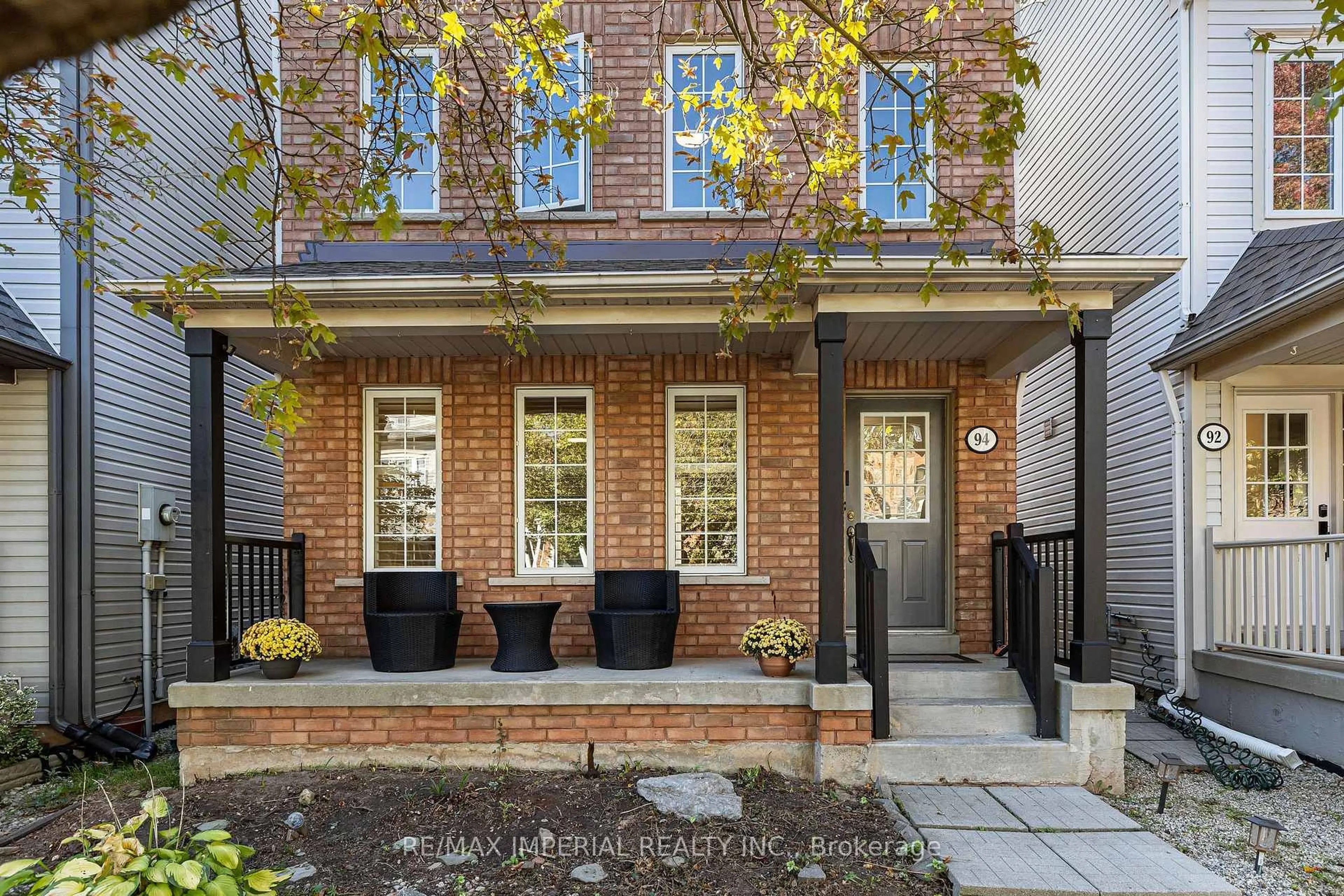 Home with brick exterior material, street for 94 Littlewood Dr, Oakville Ontario L6H 6V1