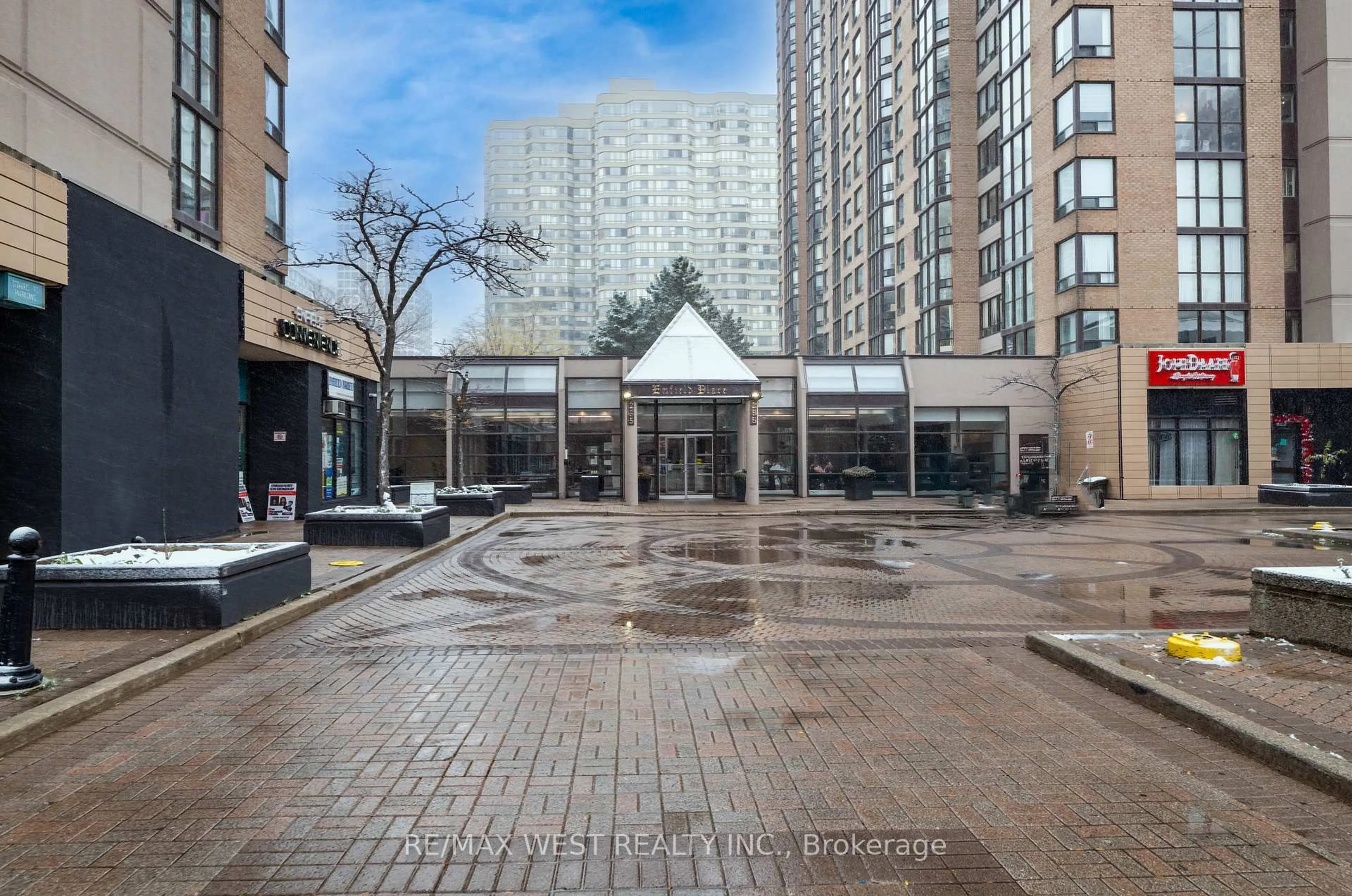 Unknown for 285 Enfield Pl #1102, Mississauga Ontario L5B 3Y6