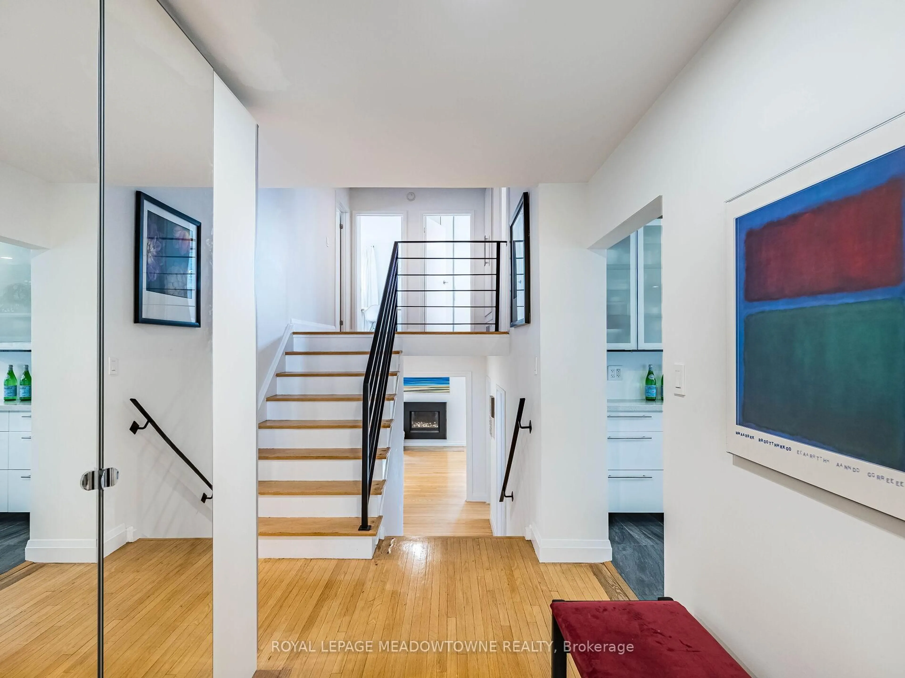 Unknown for 1266 Winding Tr, Mississauga Ontario L4Y 2T7