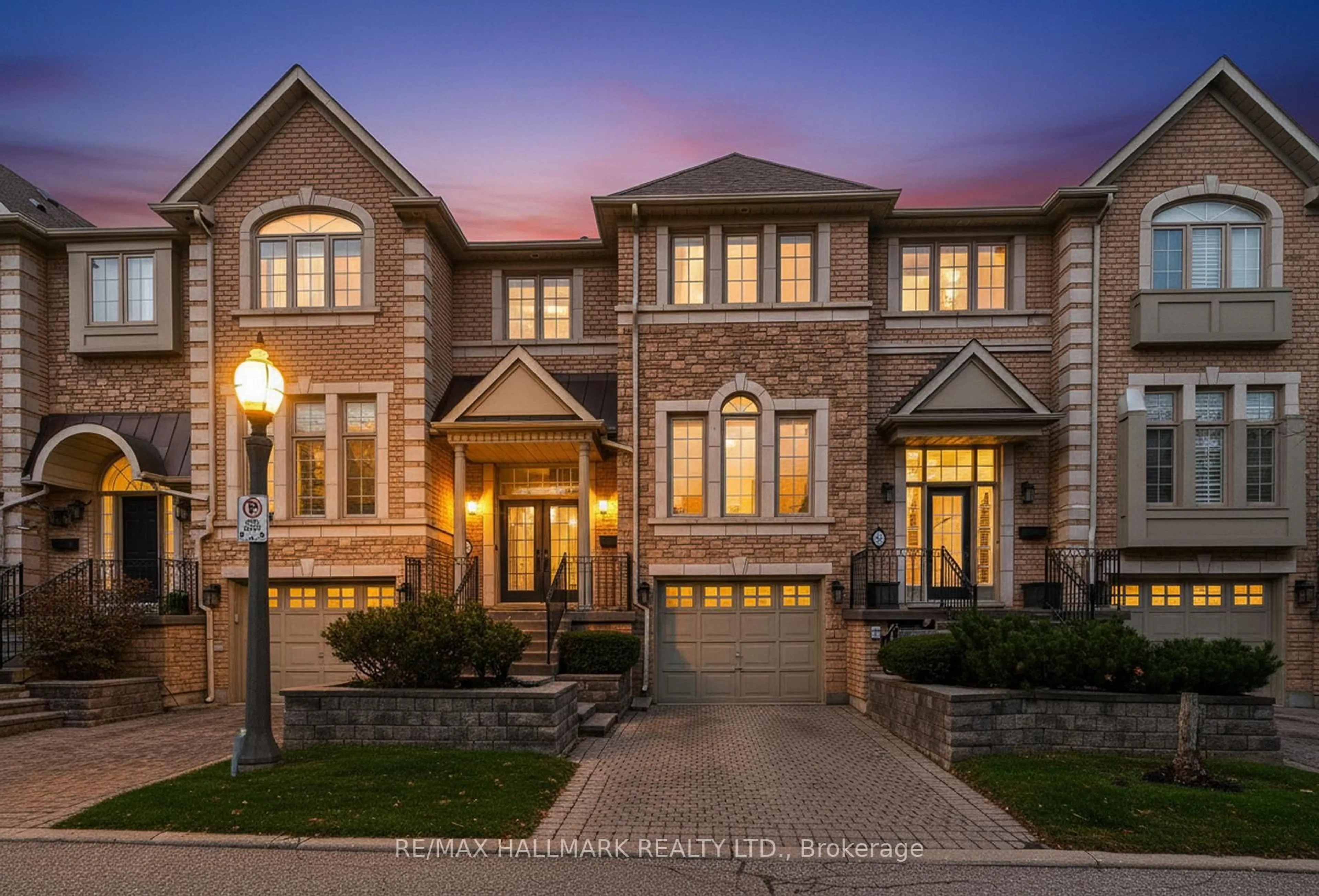 Home with brick exterior material, street for 187 La Rose Ave #26, Toronto Ontario M9P 3W1