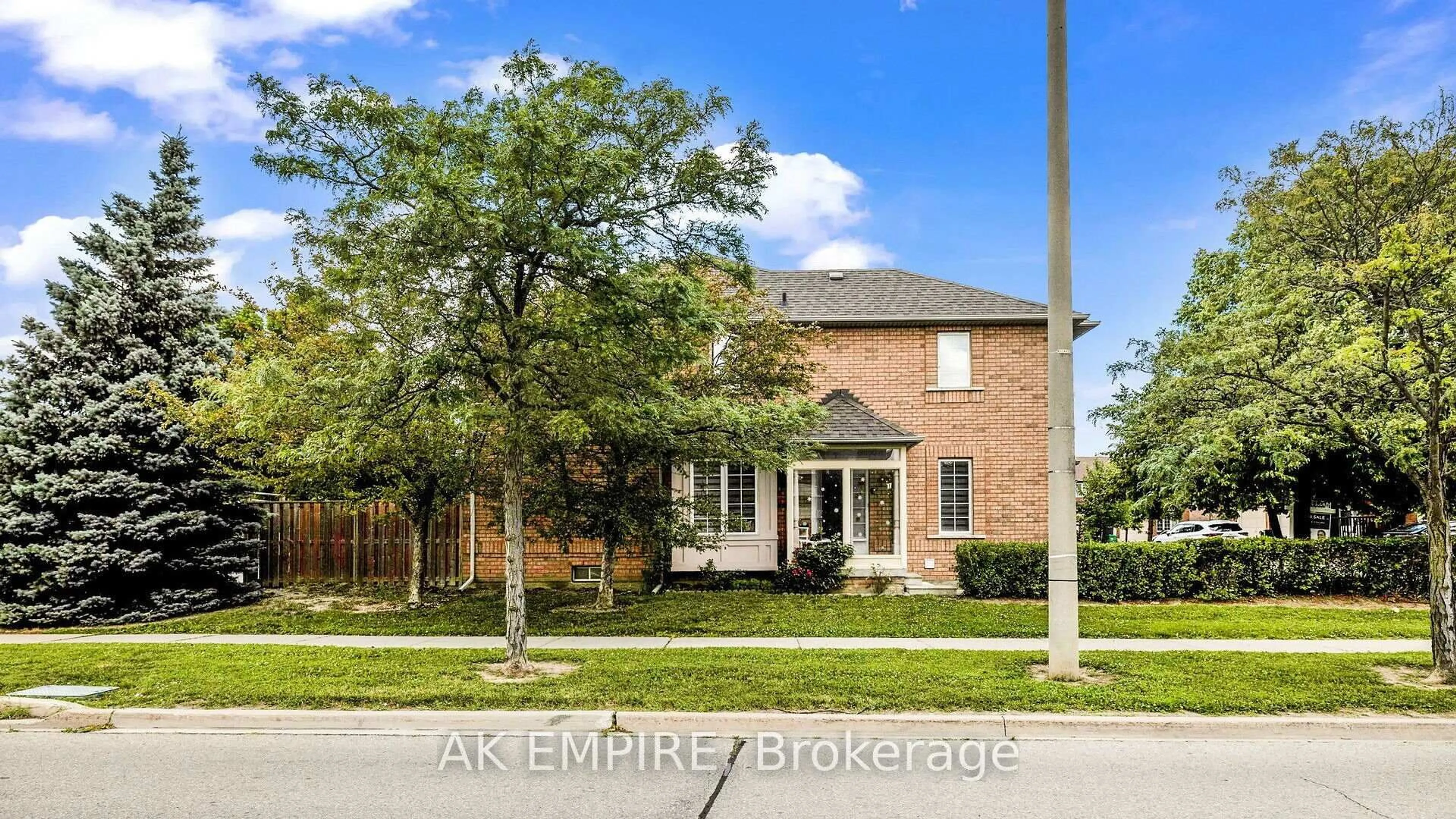 Home with brick exterior material, street for 35 Malta Ave #1, Brampton Ontario L6Y 5B4