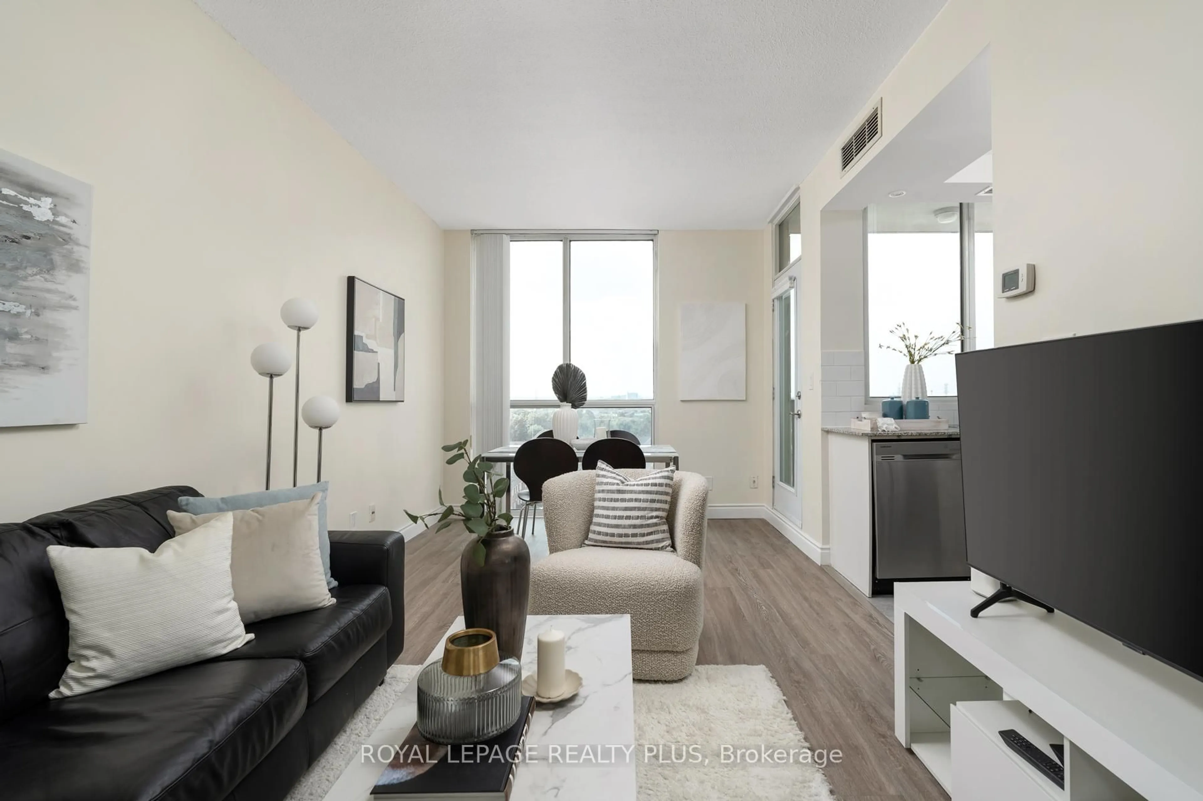 Living room with furniture, unknown for 1359 Rathburn Rd #903, Mississauga Ontario L4W 5P7