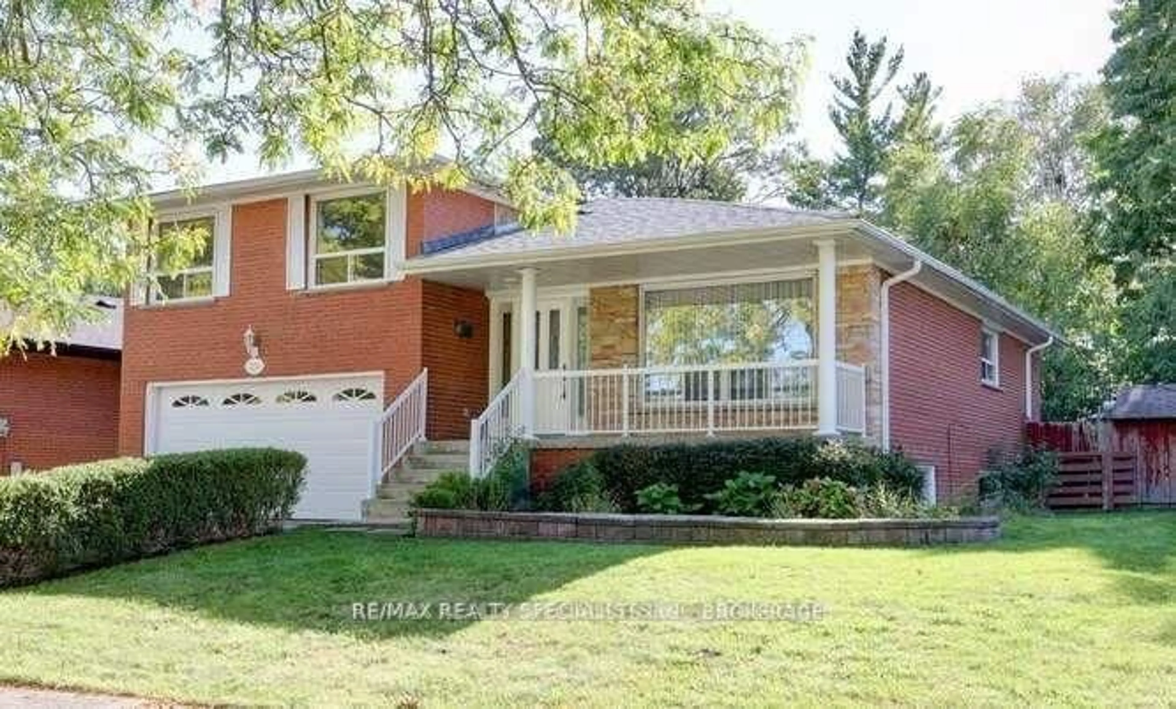 Home with brick exterior material, street for 2220 Springfield Crt, Mississauga Ontario L5K 1V2