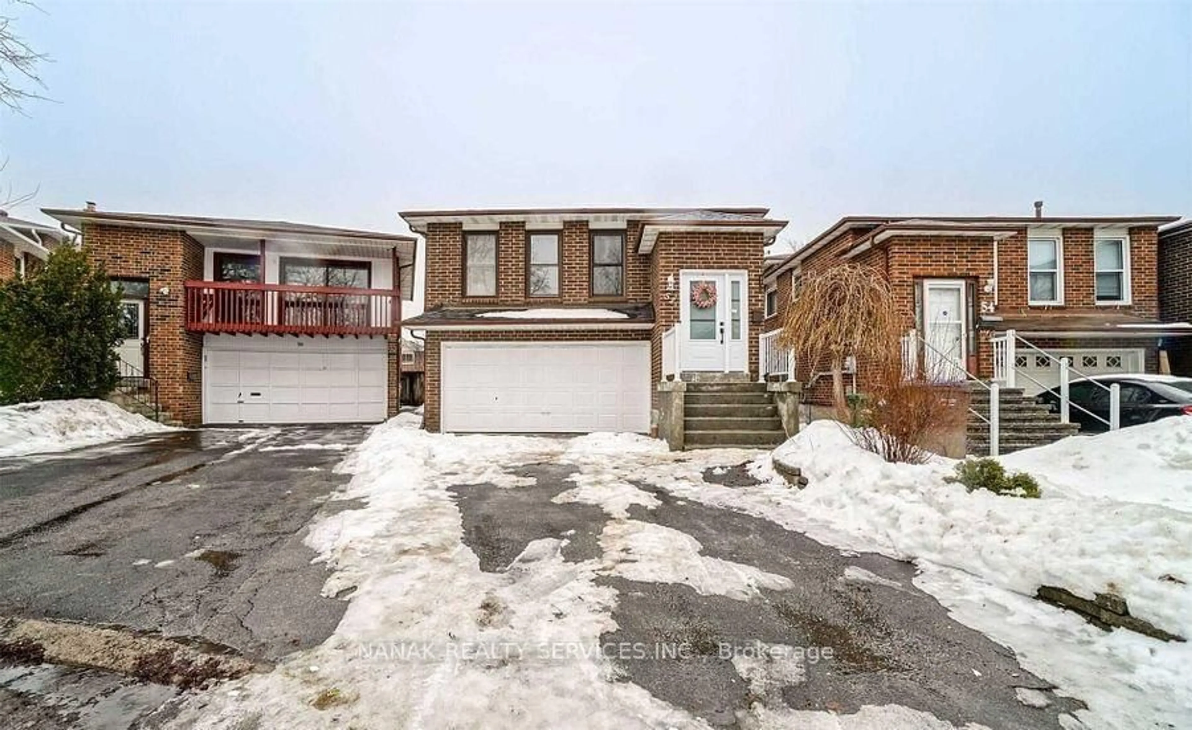 Unknown for 52 Maplehurst Sq, Brampton Ontario L6Z 1J6